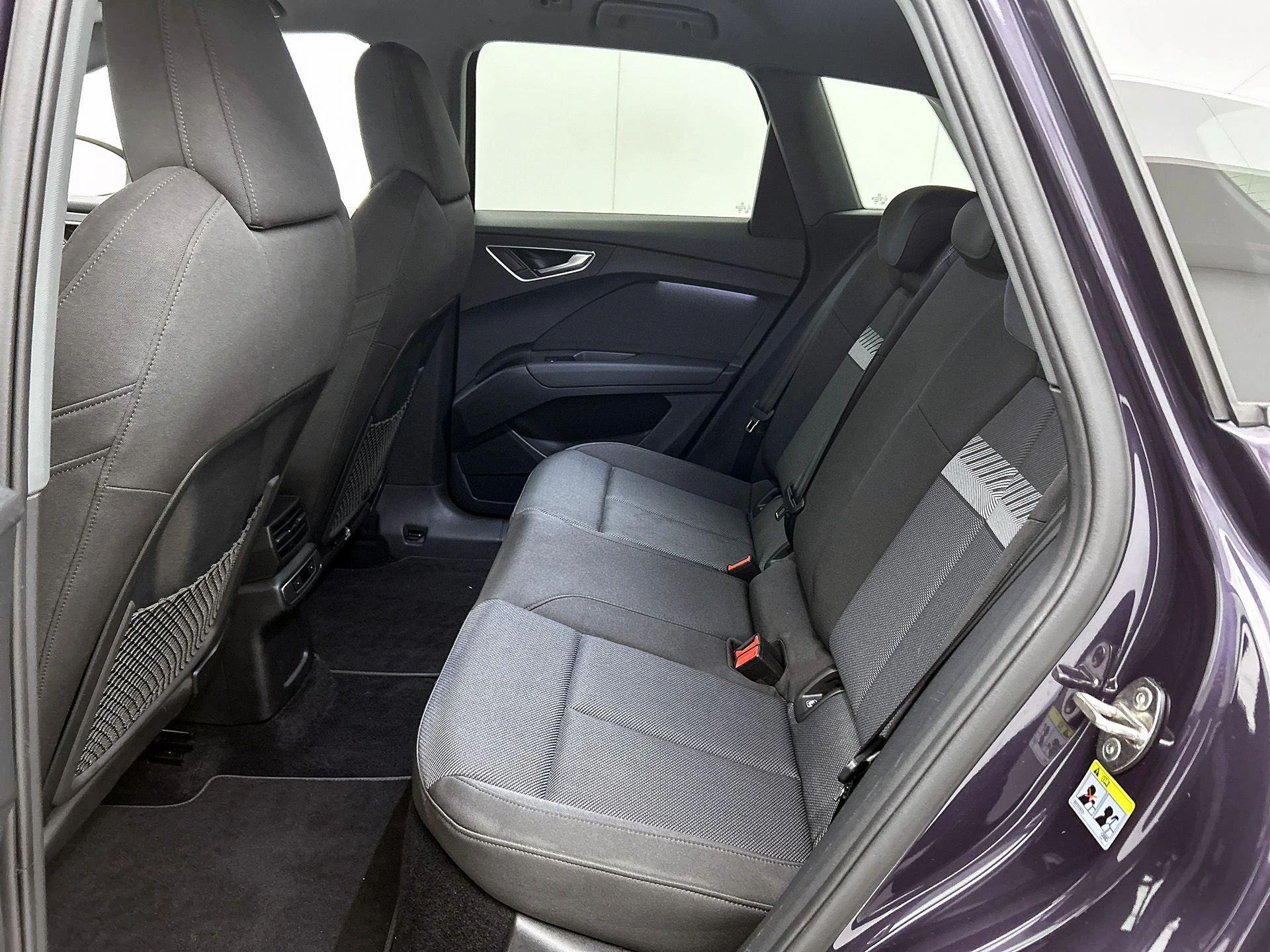 Audi-Q4 e-tron-image-32