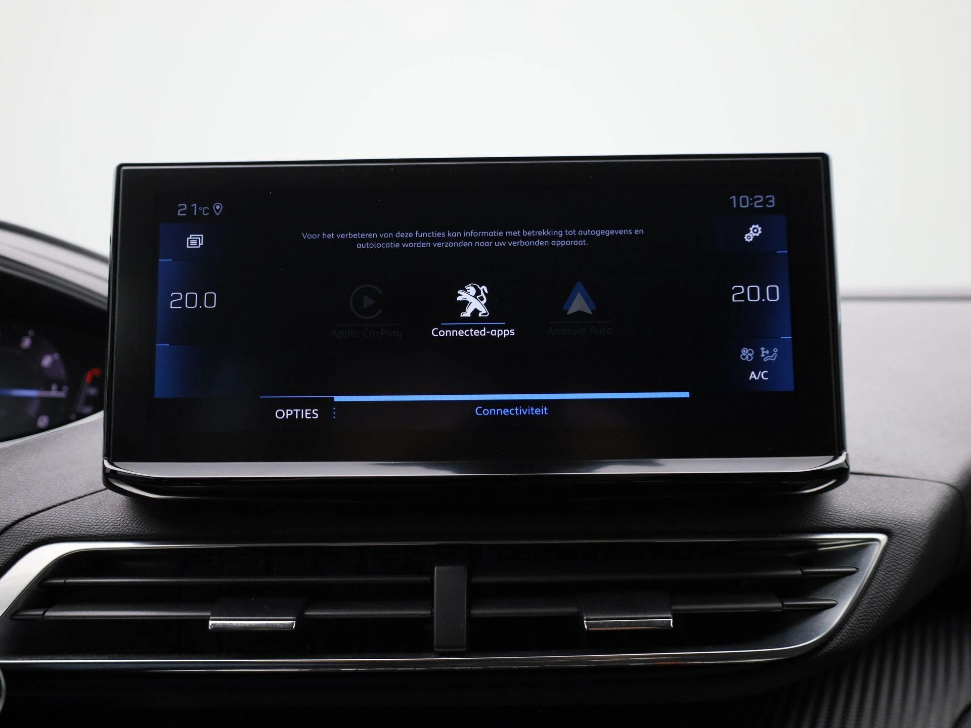 Peugeot-3008-image-25