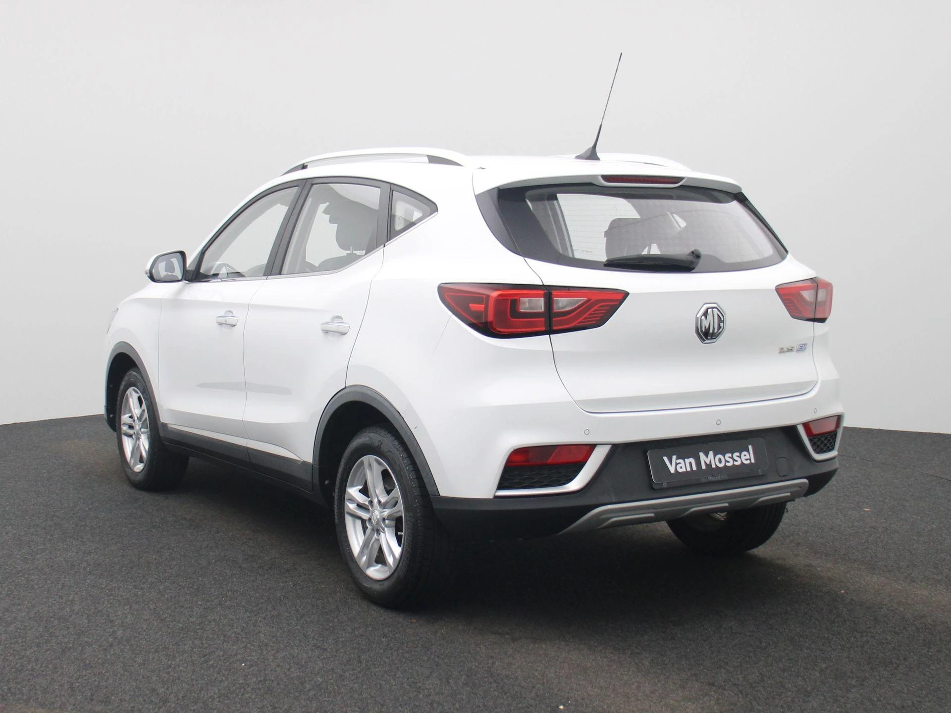MG ZS EV