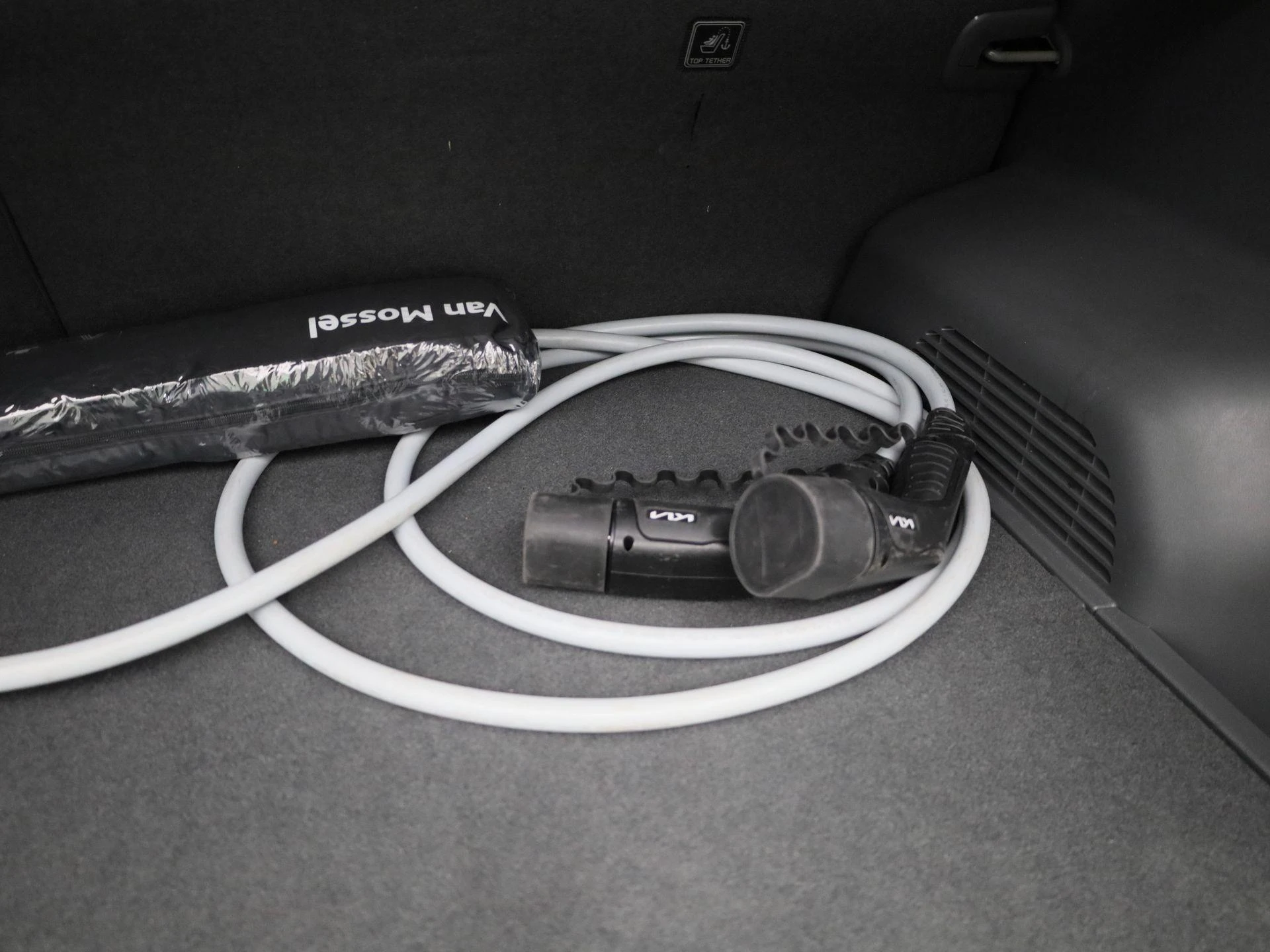 Kia-EV3-image-13