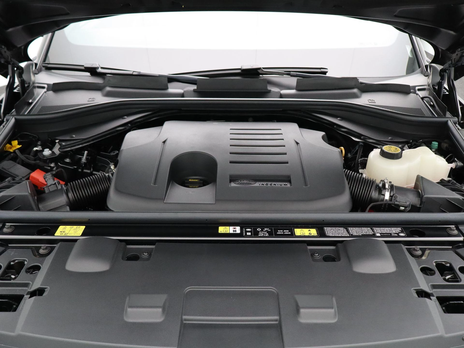 Land Rover-Range Rover Sport-image-40