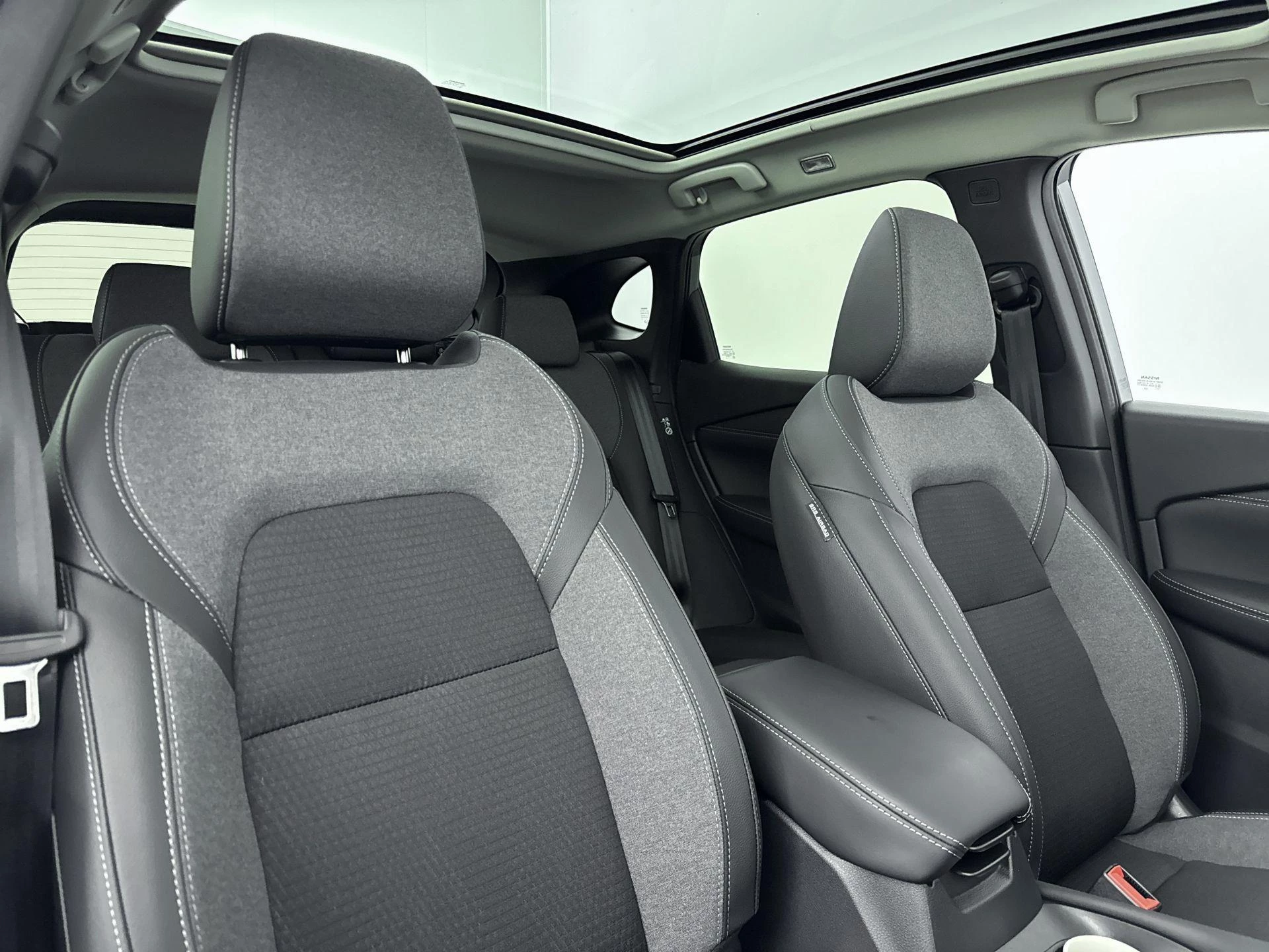 Nissan-QASHQAI-image-28