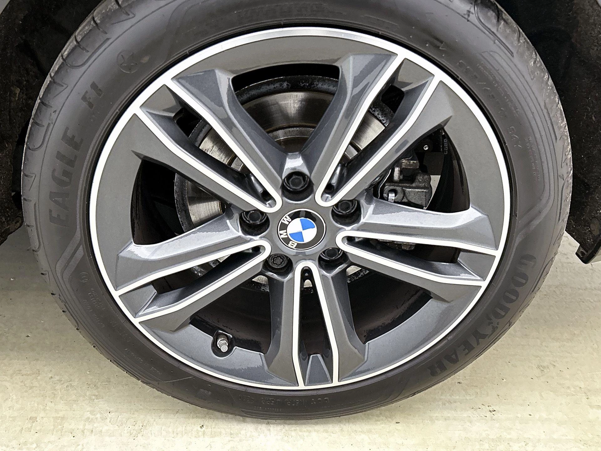 BMW-2 Serie-image-29