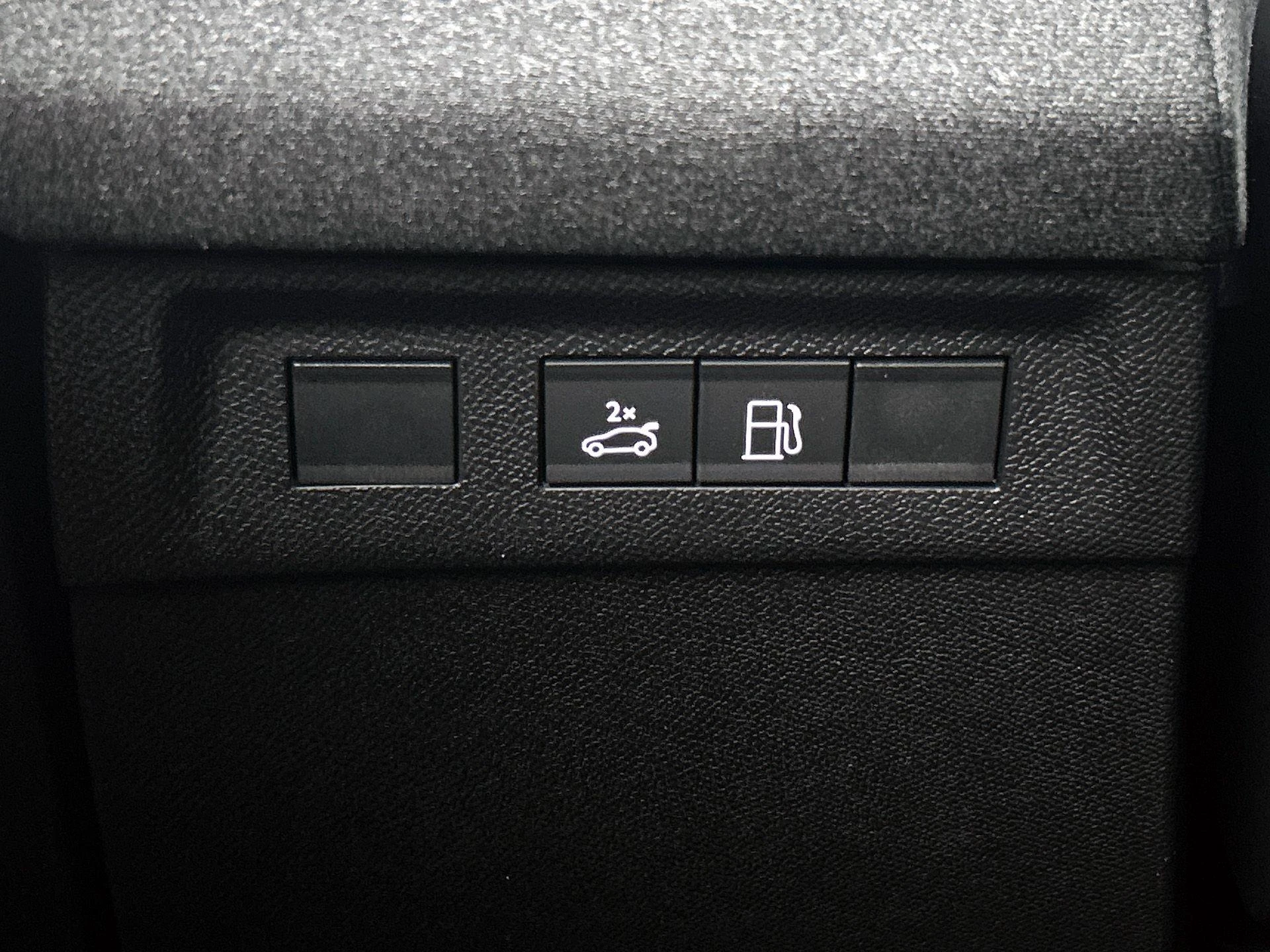 Opel Grandland 1.6 Turbo Plug-in-Hybrid Business Edition