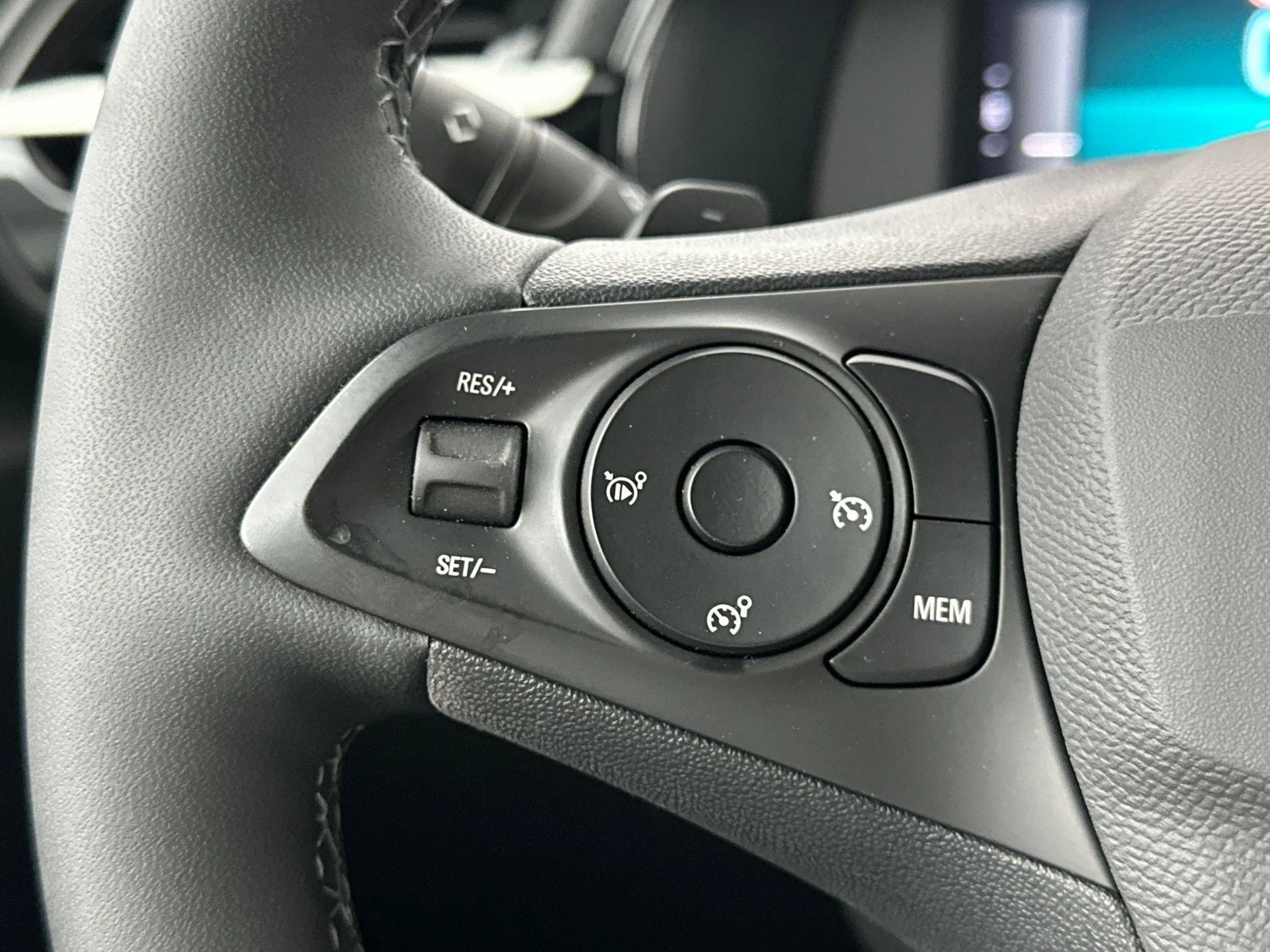 Opel Corsa 1.2 Turbo Hybrid GS
