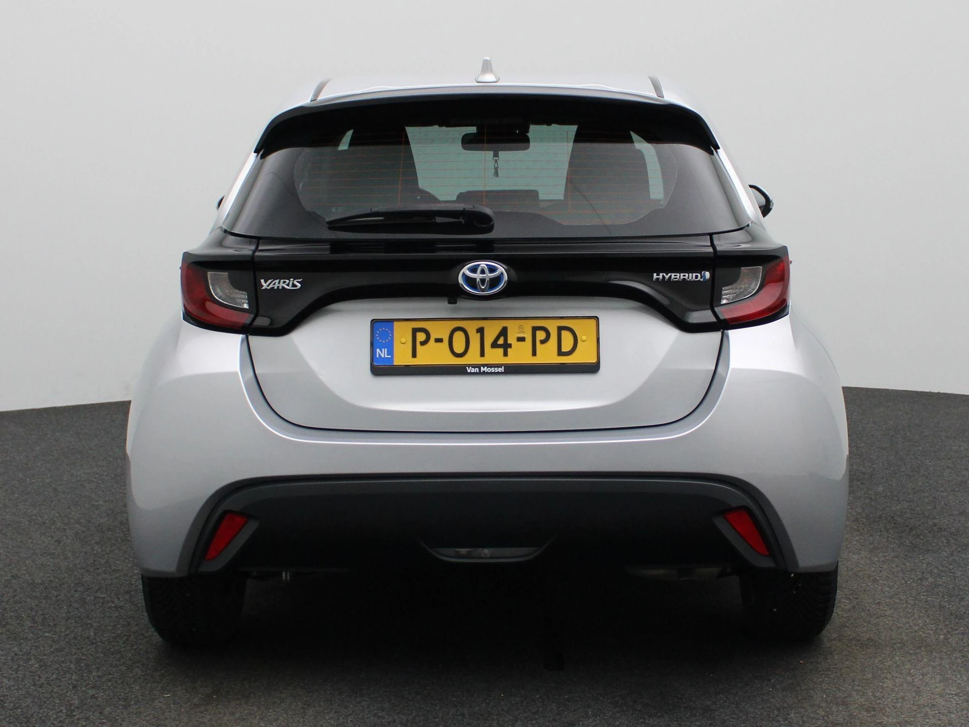 Toyota-Yaris-image-5