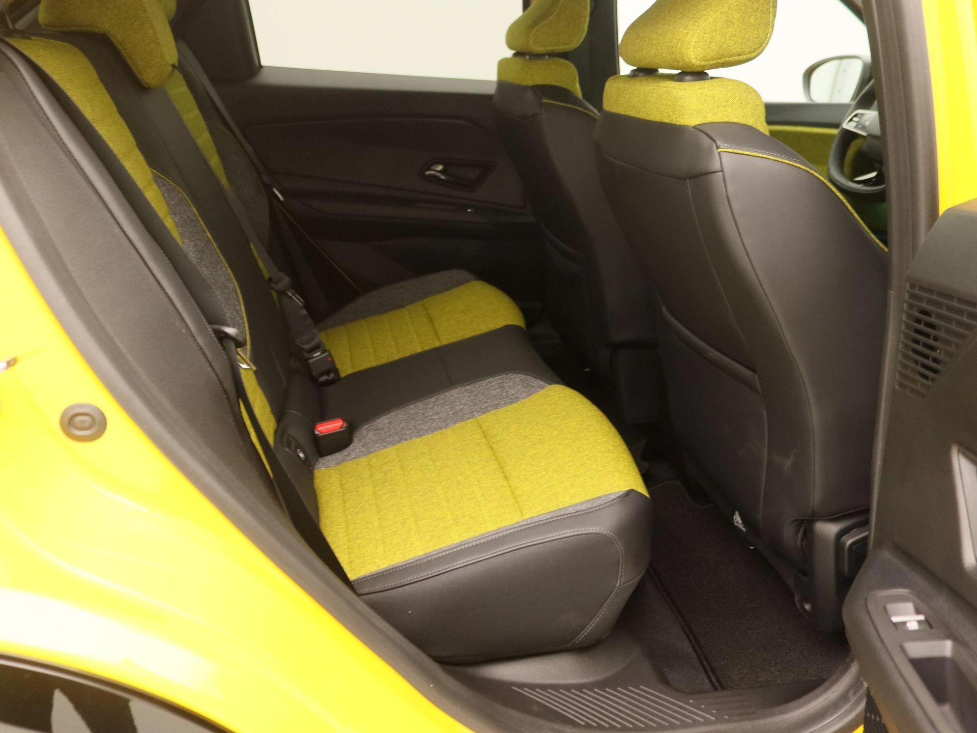 Renault-5-image-23