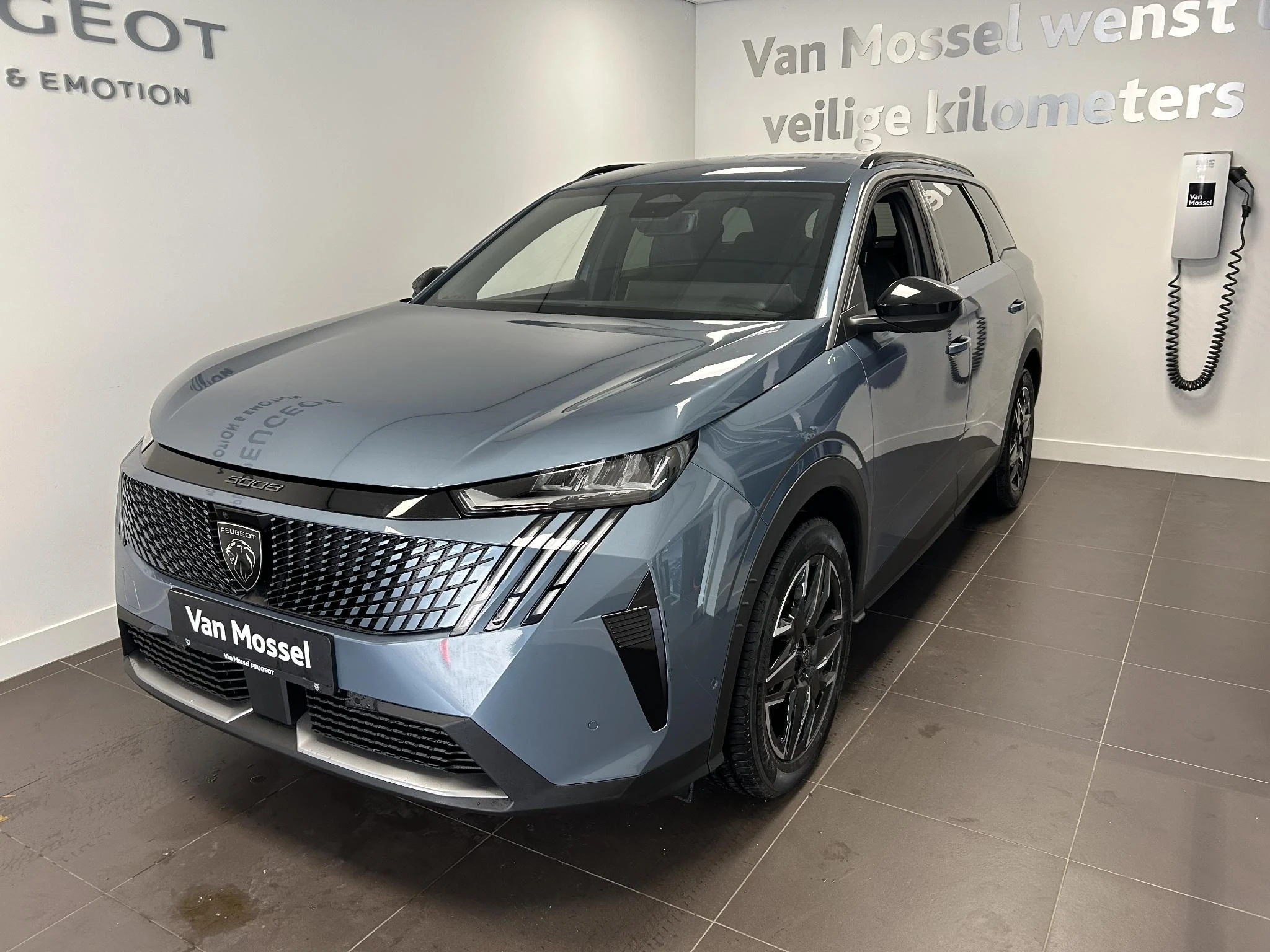 Peugeot-5008-image-3