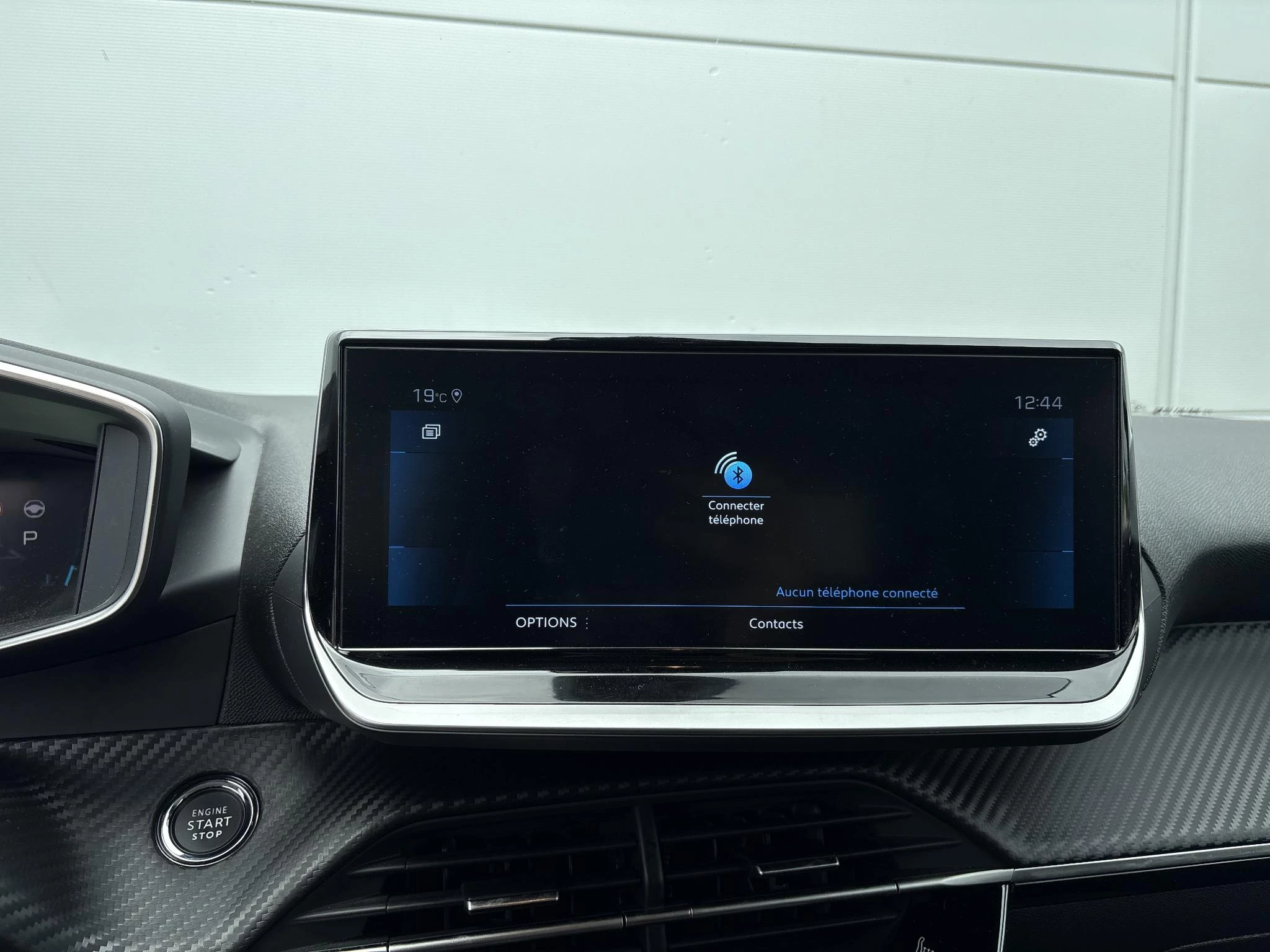 Peugeot-208-image-23