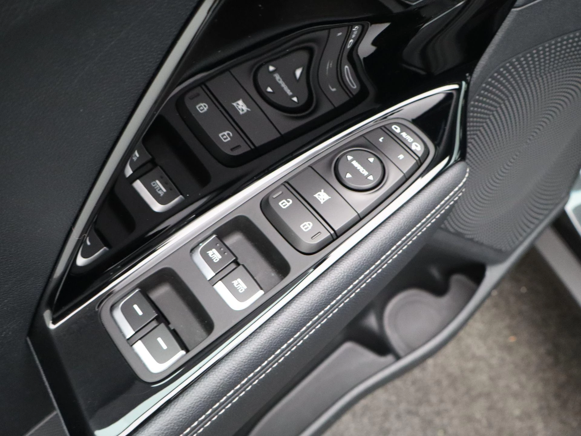 Kia-Niro-image-30