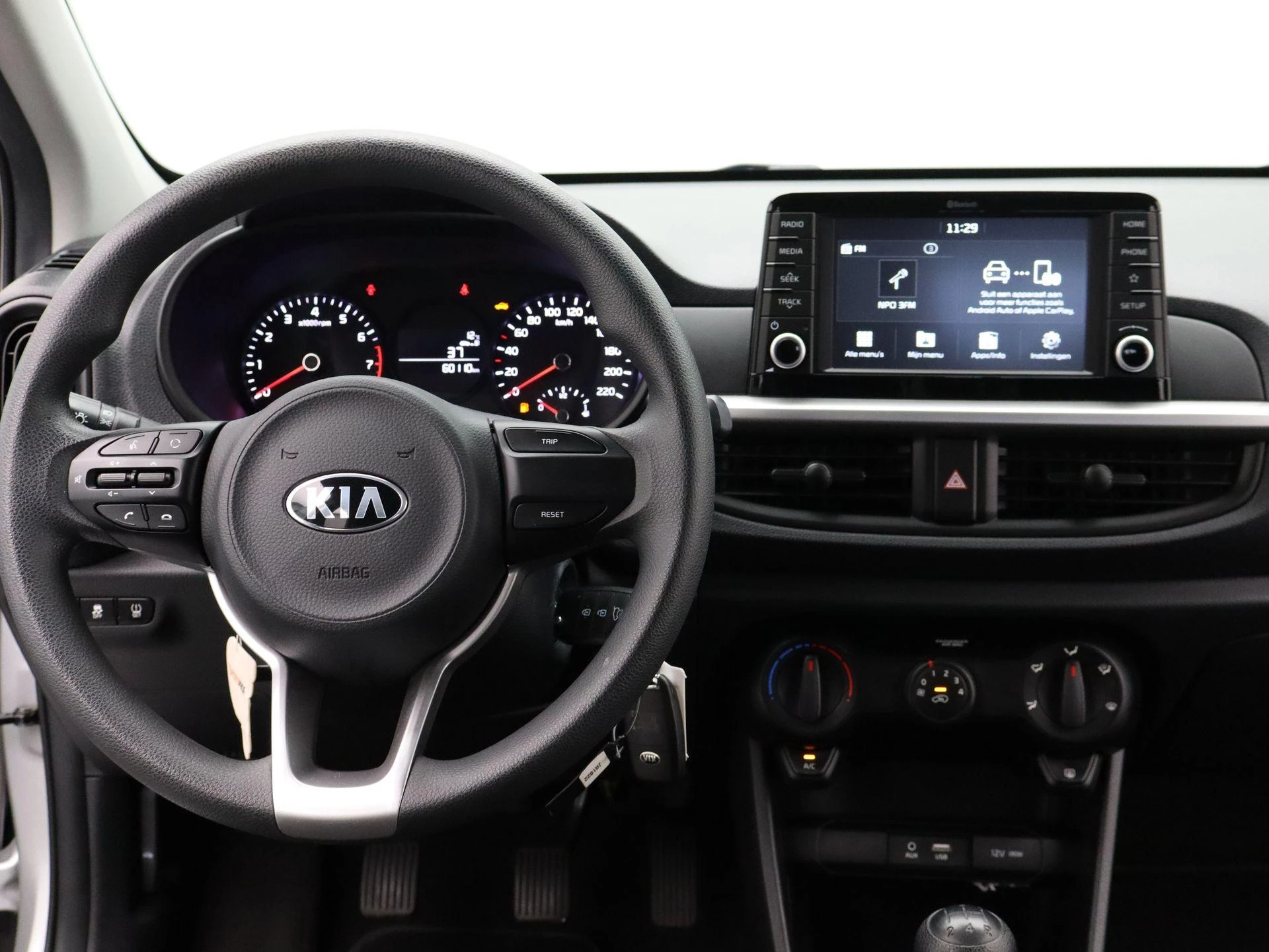 Kia-Picanto-image-6