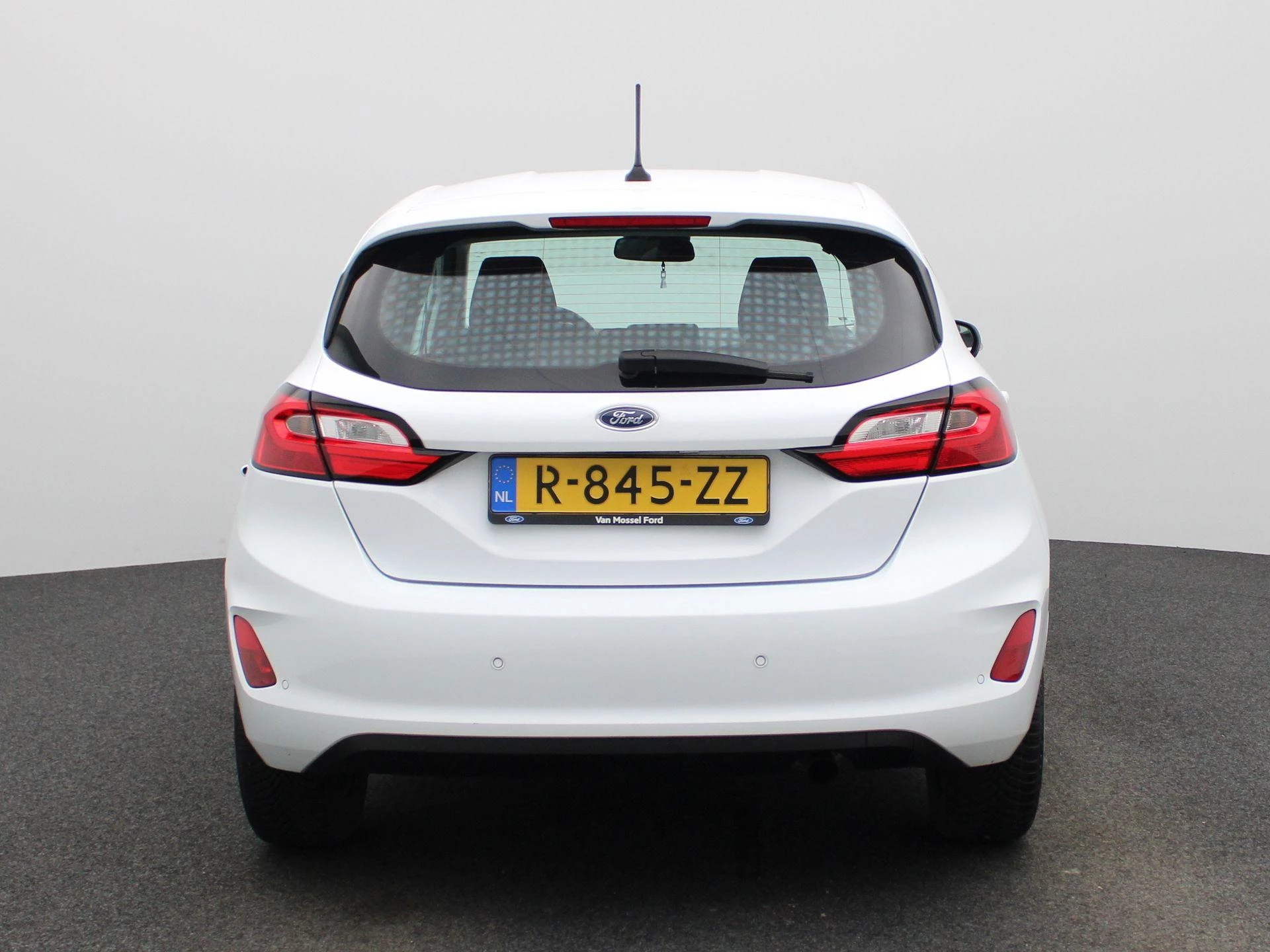 Ford-Fiesta-image-4