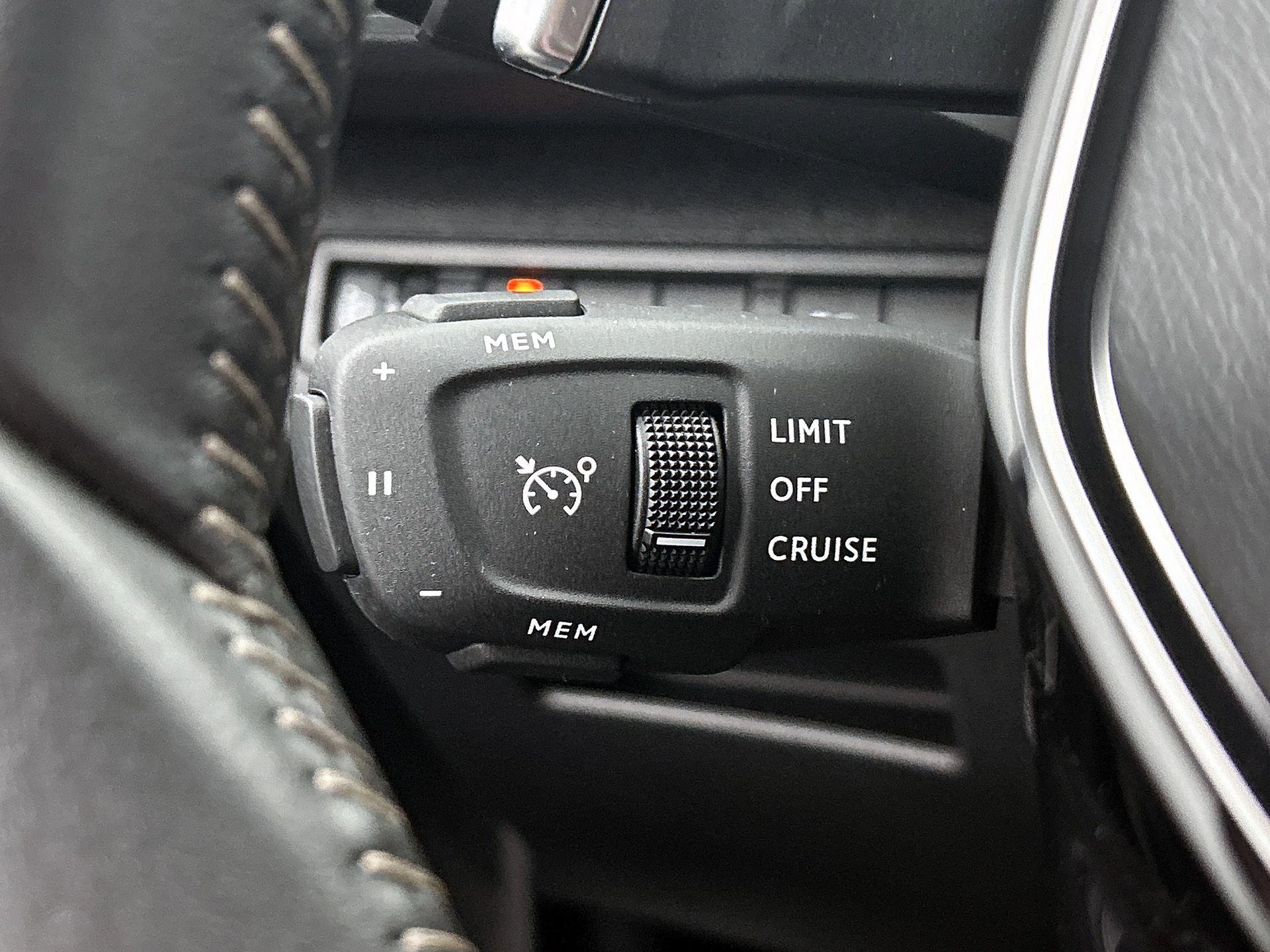 Peugeot-3008-image-7