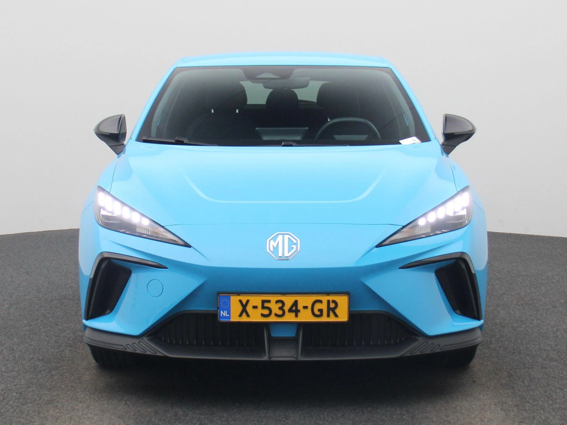 MG-MG4 EV-image-2