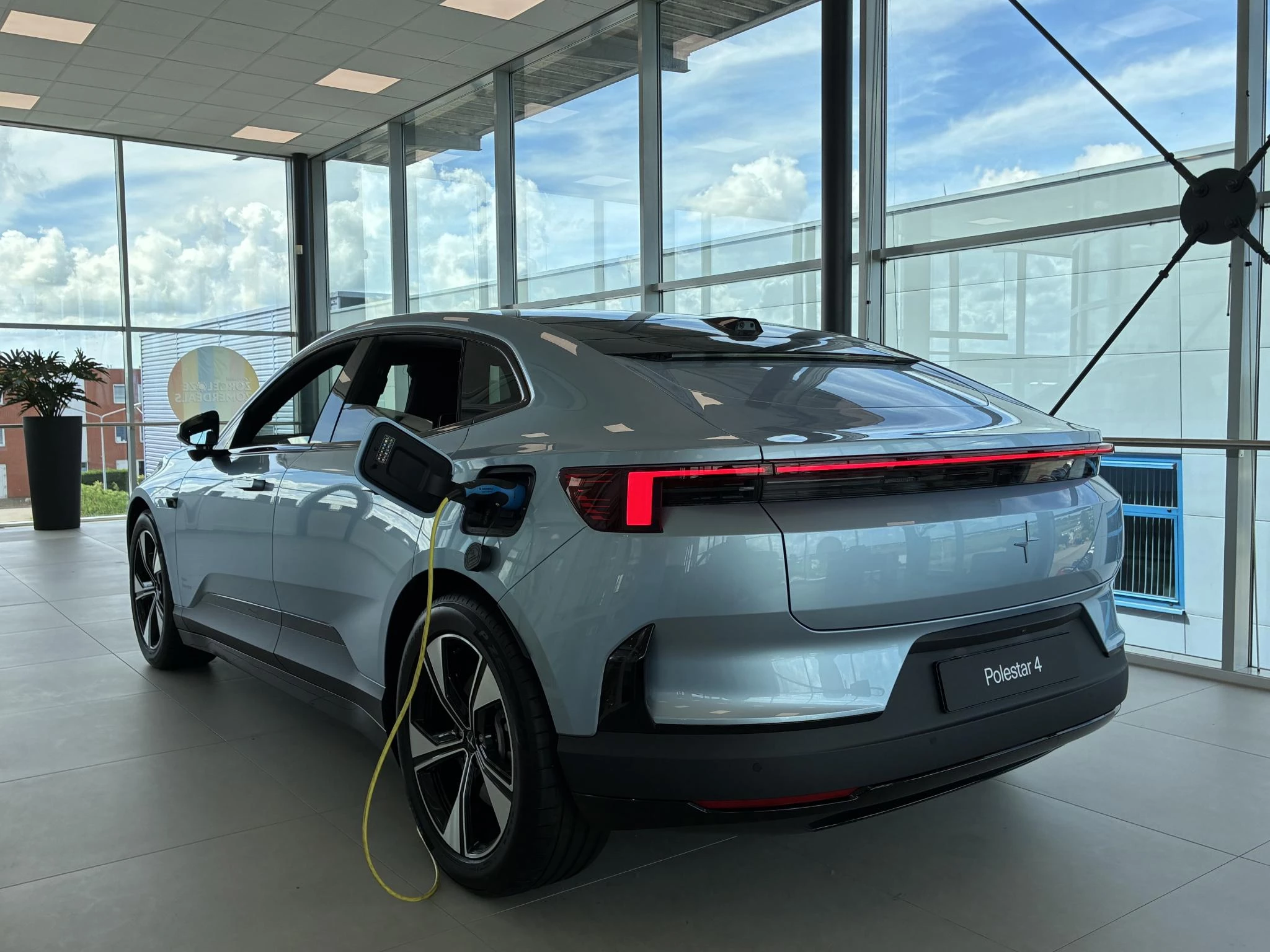 Polestar 4 Long Range Dual motor Plus 100 kWh