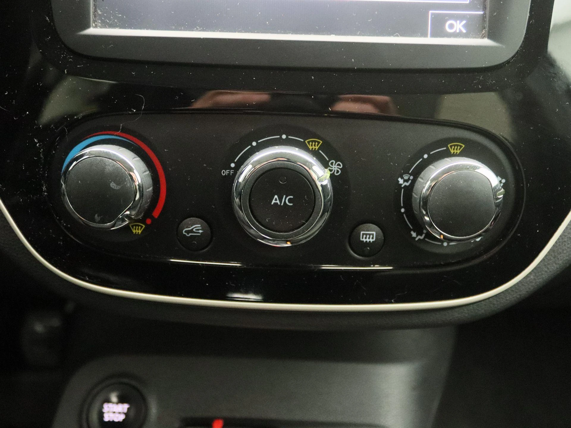 Renault-Captur-image-9