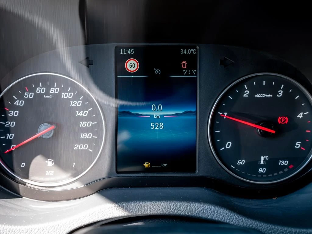 Mercedes-Benz-Sprinter 317-image-14