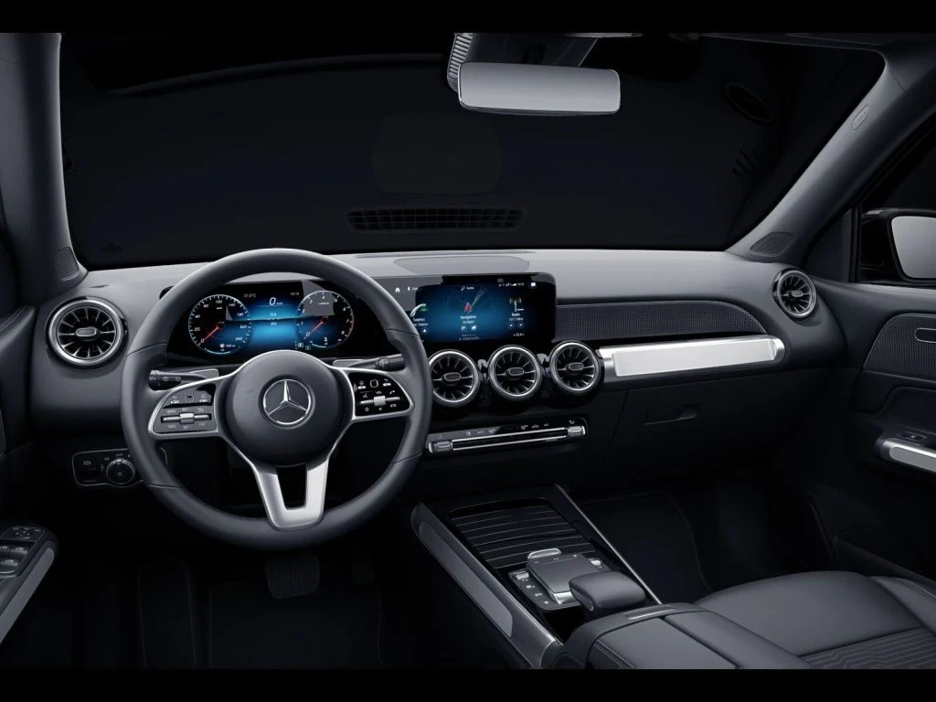Mercedes-Benz-GLB 200-image-9