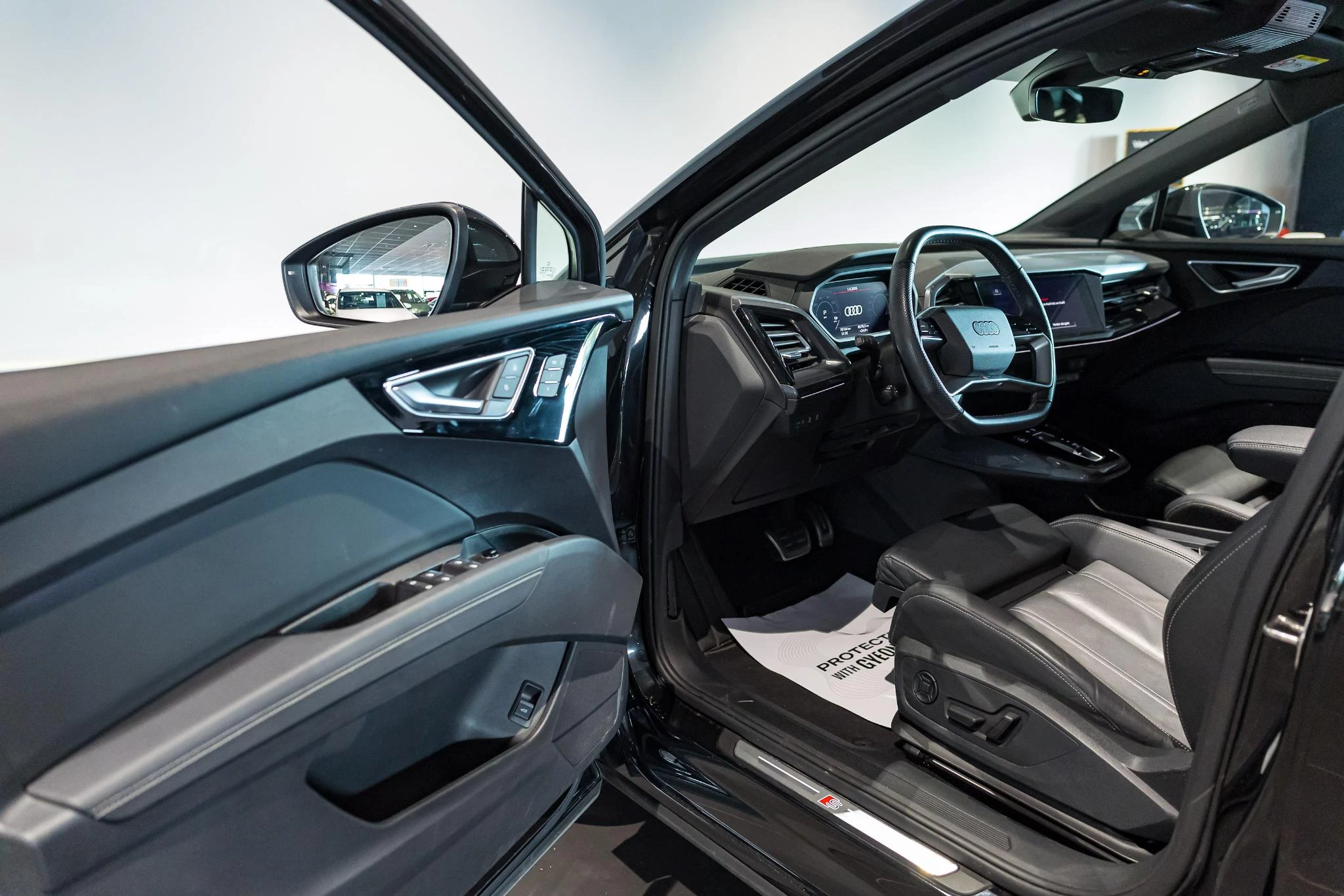Audi-Q4 Sportback e-tron-image-20