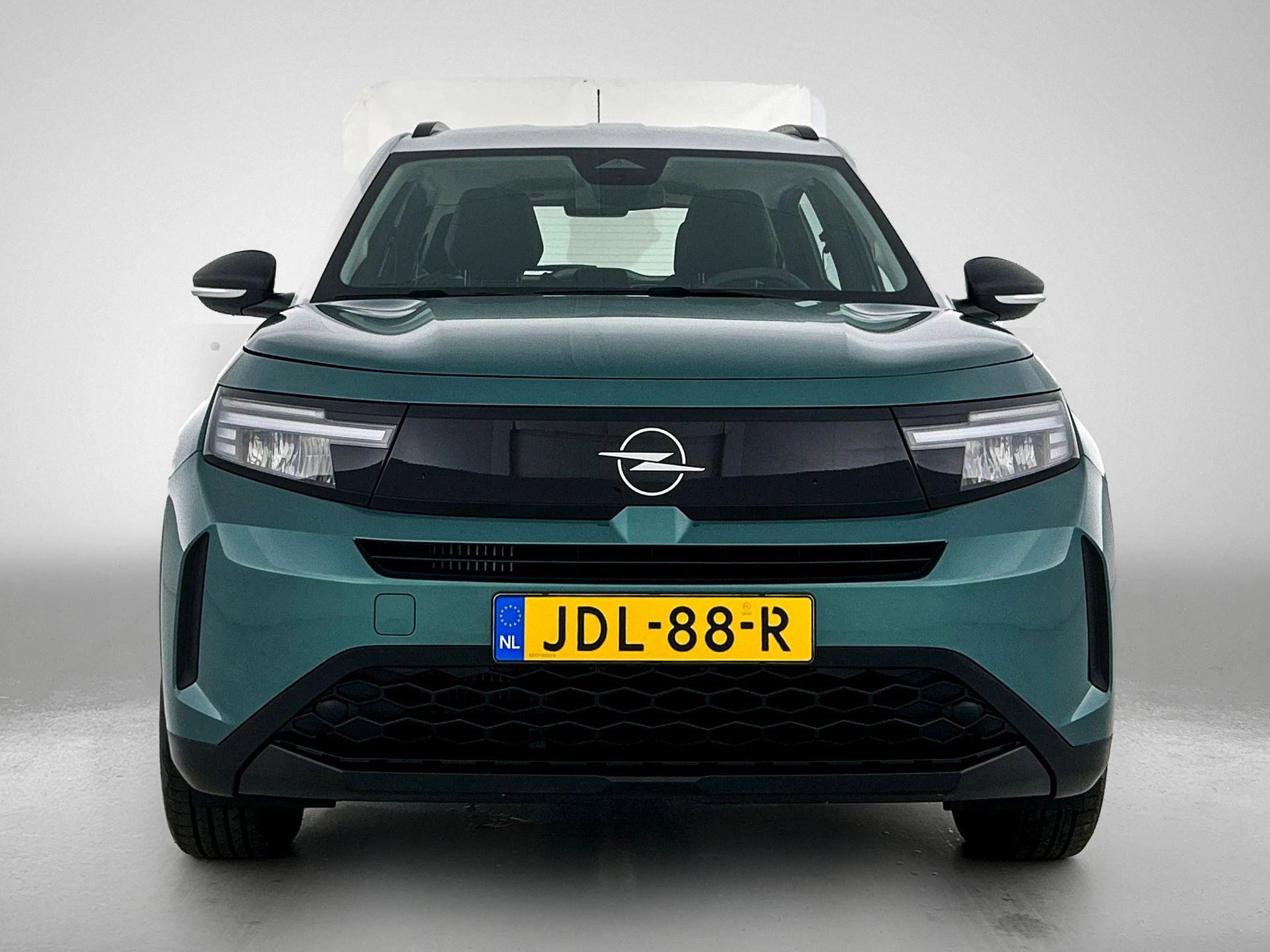 Opel Frontera 1.2 Turbo Hybrid Edition