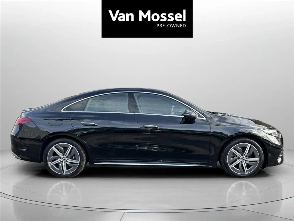 Mercedes-Benz-CLA-image-3