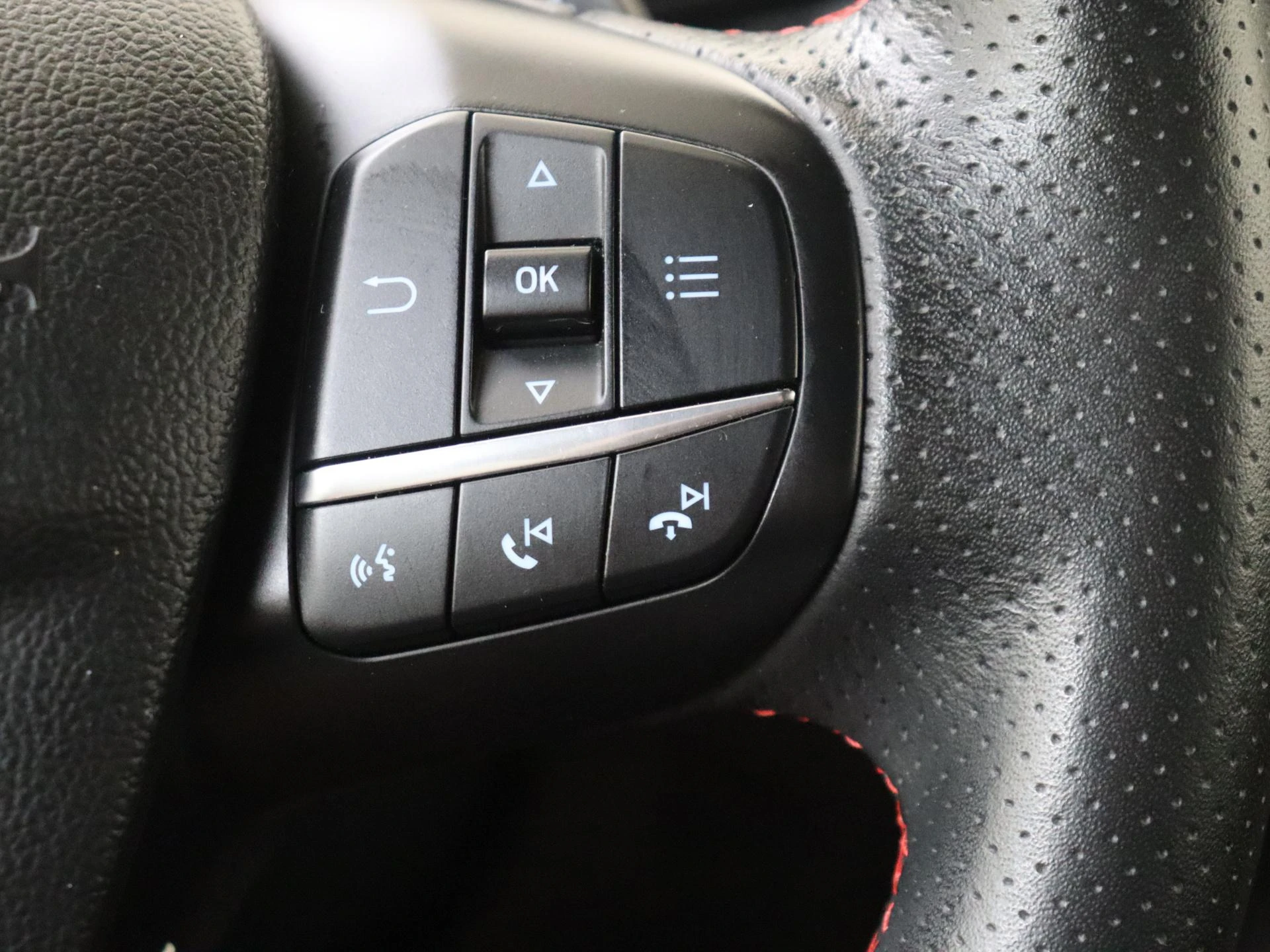 Ford-Focus-image-13