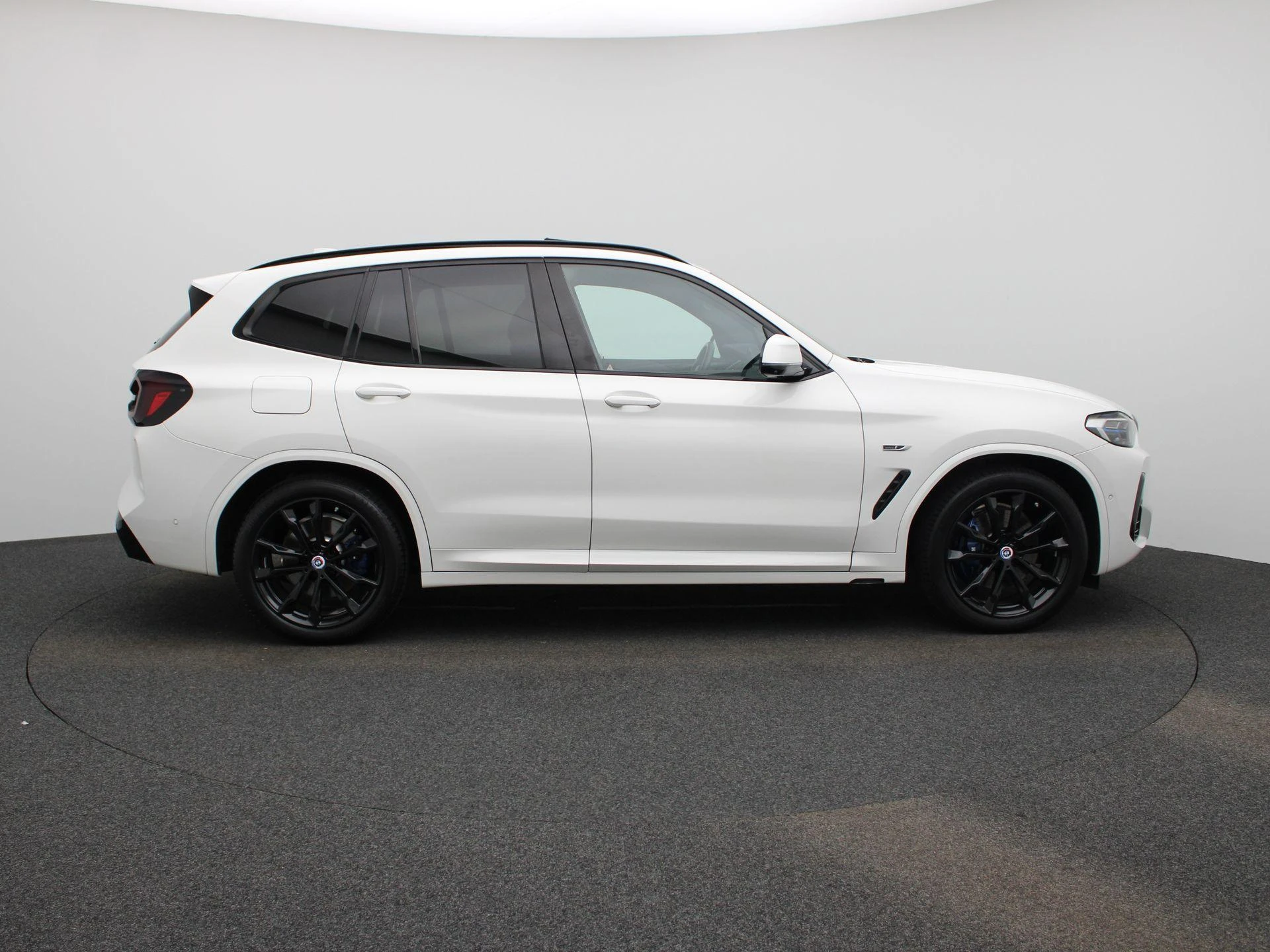 BMW-X3-image-5