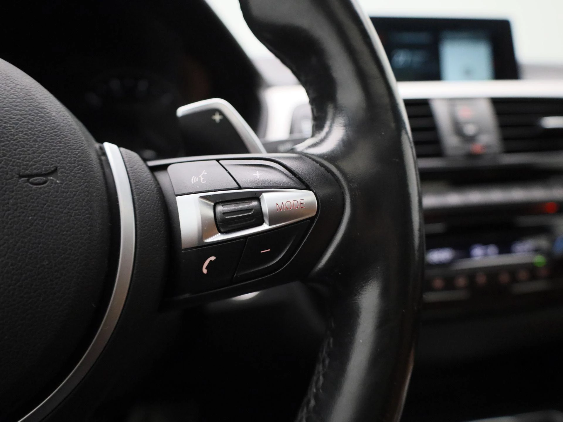 BMW-3 Serie-image-21