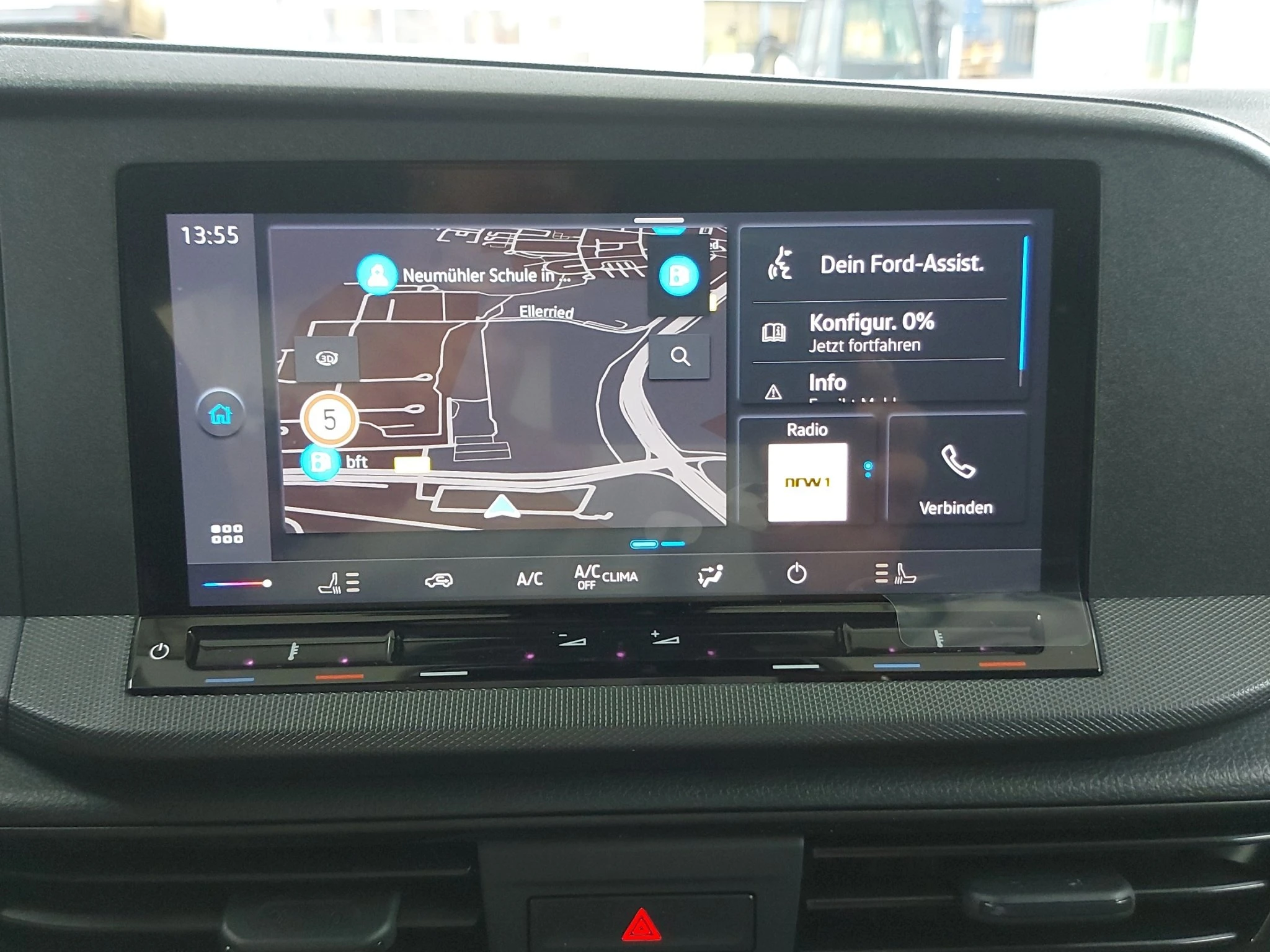 Ford-Transit Connect-image-22