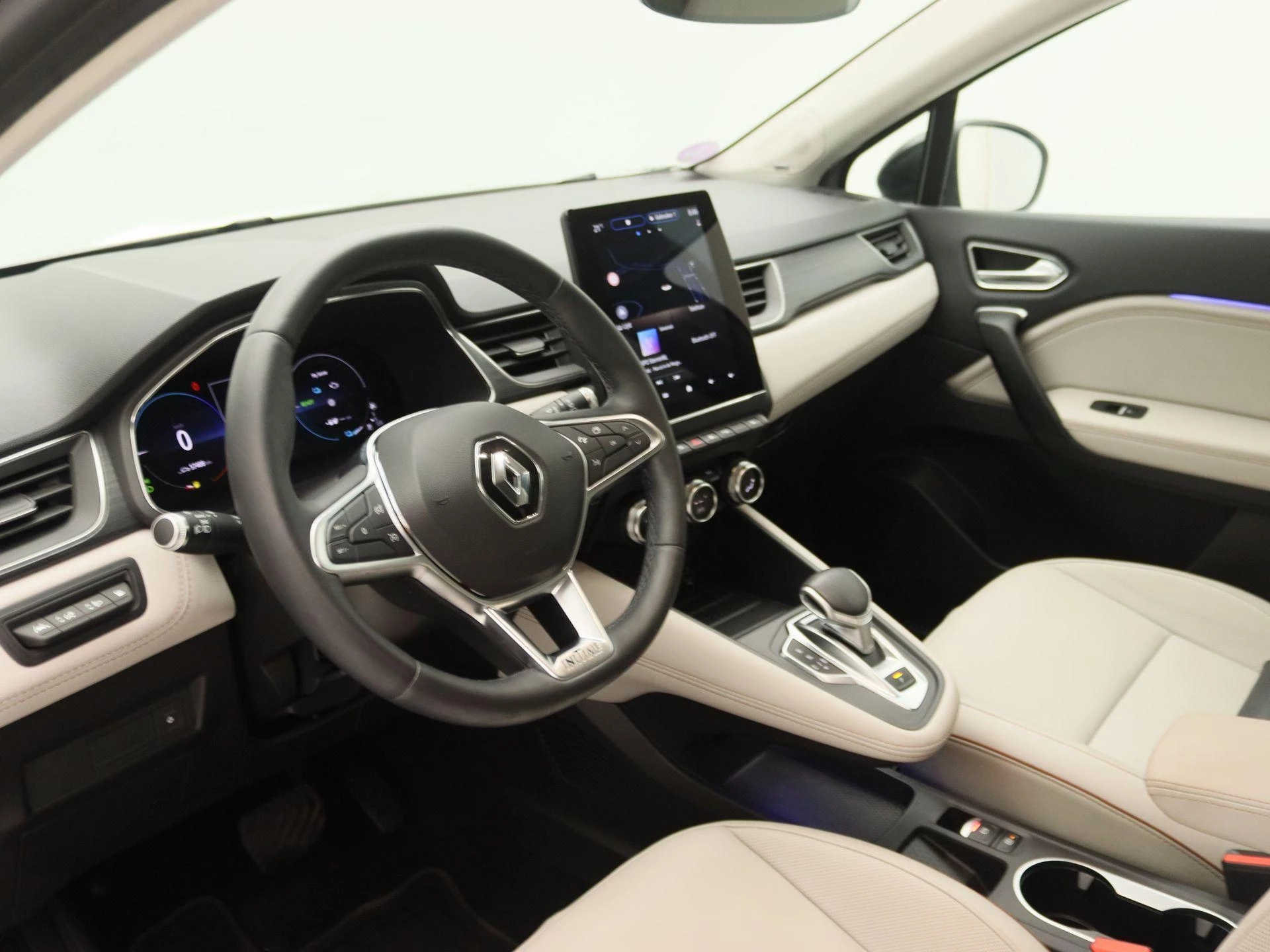 Renault Captur E-Tech Plug-in Hybrid 160 Initiale Paris