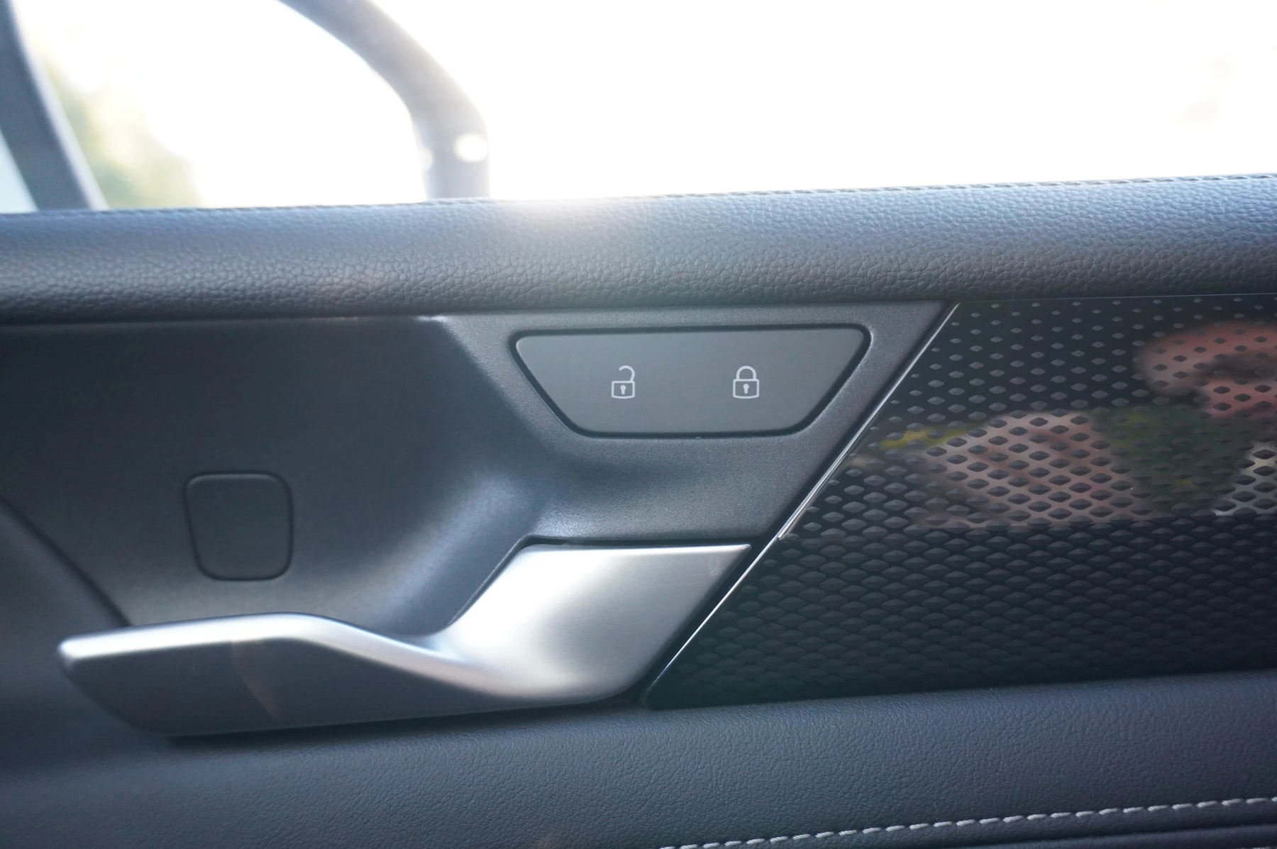 Volkswagen-Tiguan-image-33