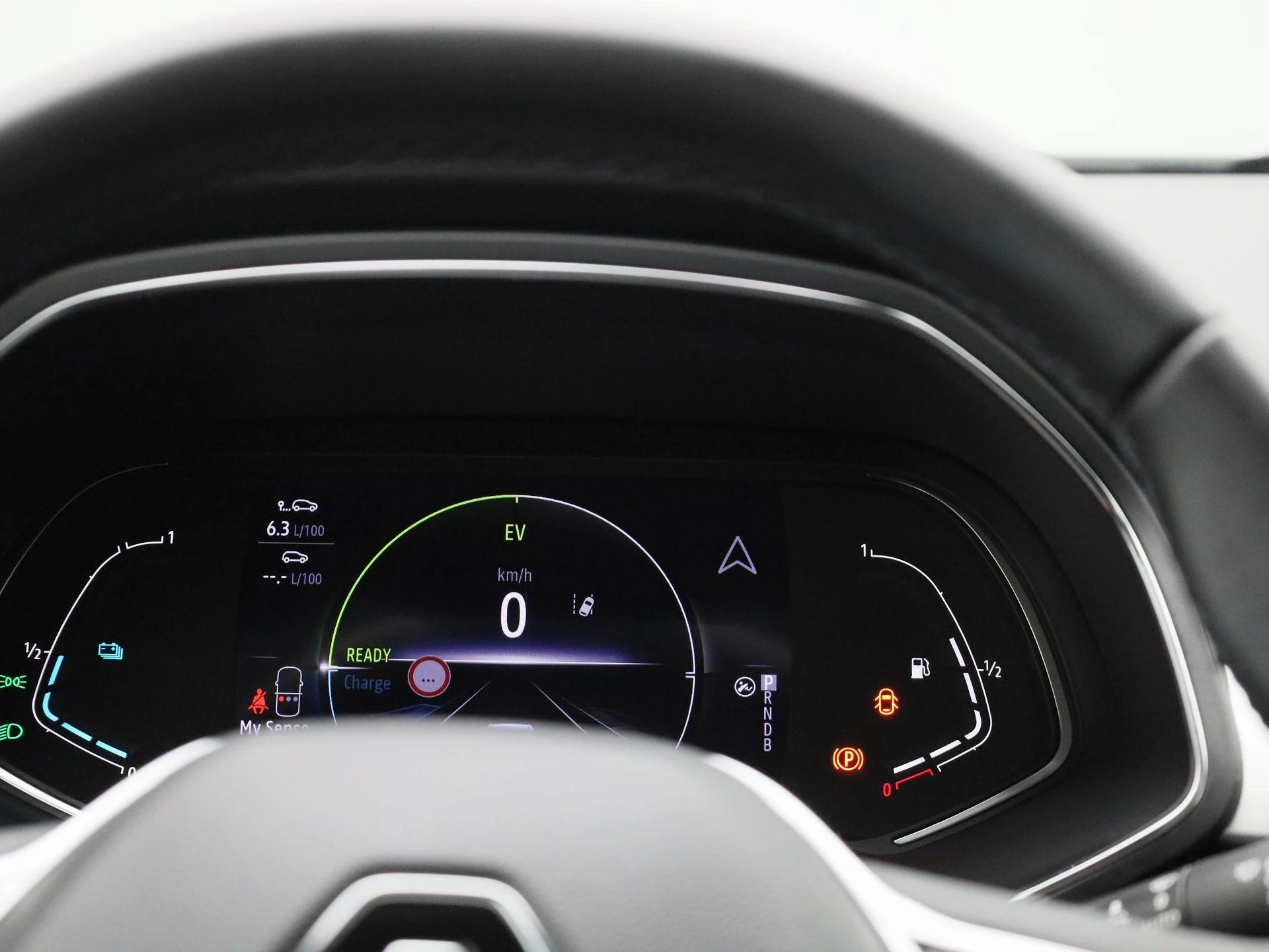 Renault Captur 1.6 E-Tech full hybrid 145 techno