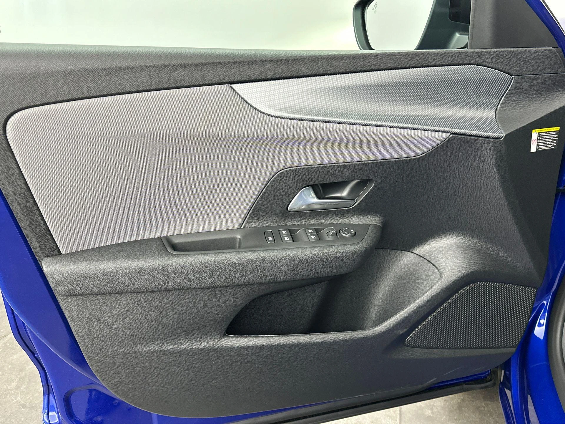Opel-Mokka-e-image-16