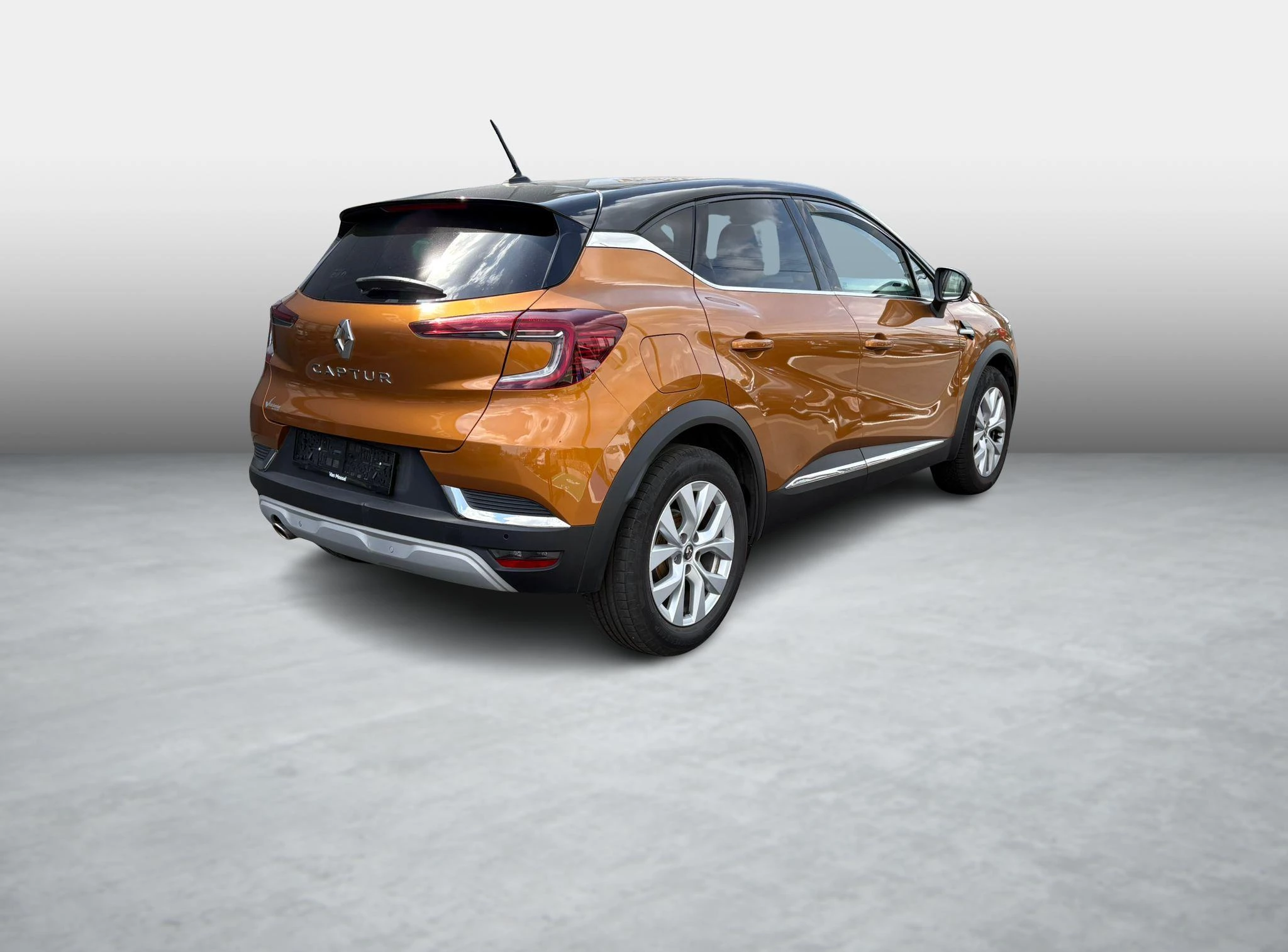 Renault-Captur-image-3