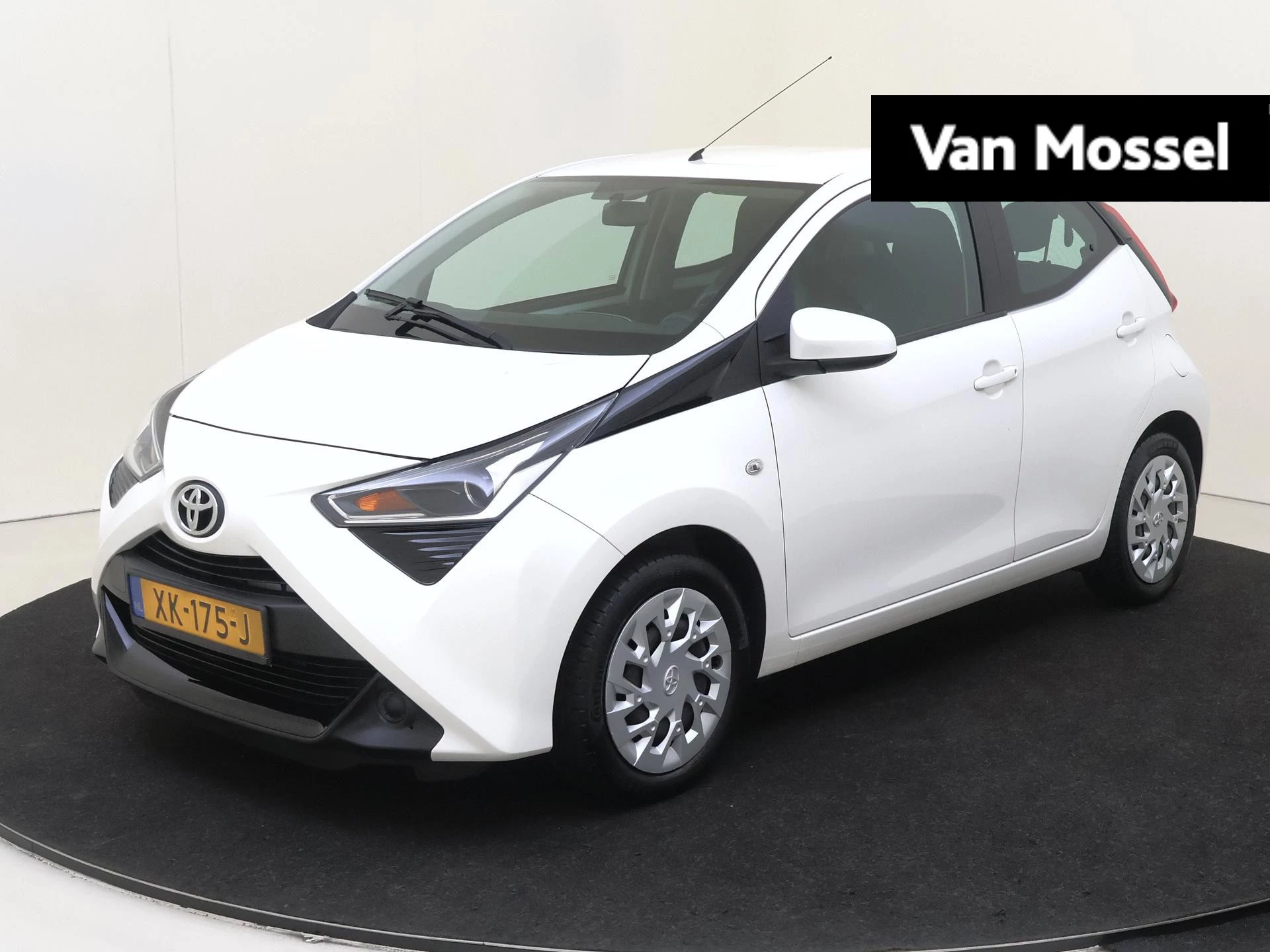Toyota-Aygo-image-0