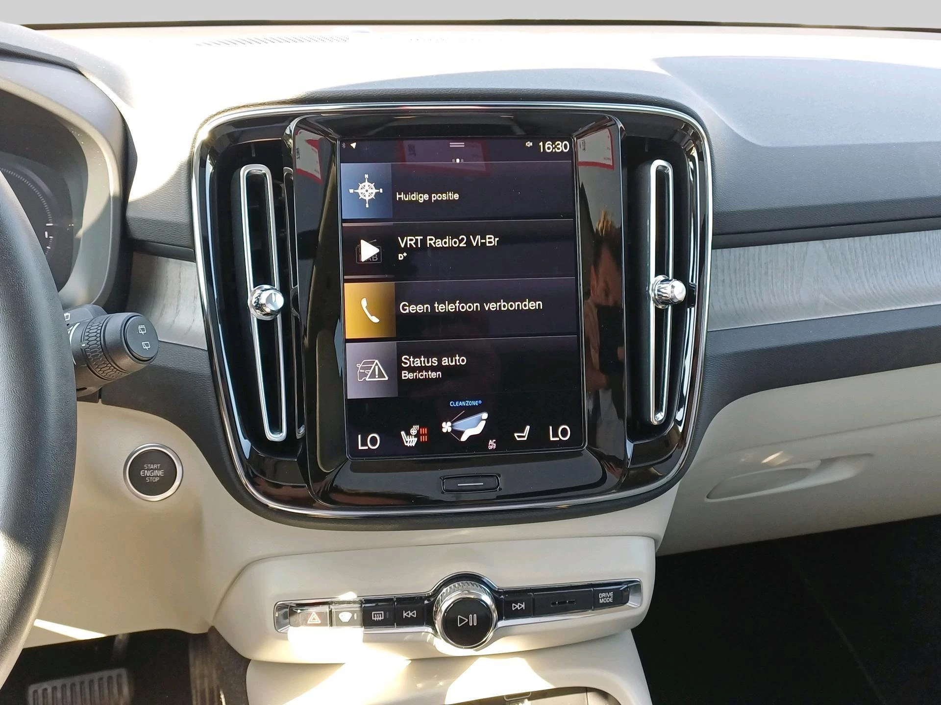 Volvo XC40 Pano - Camera - Harman Kardon