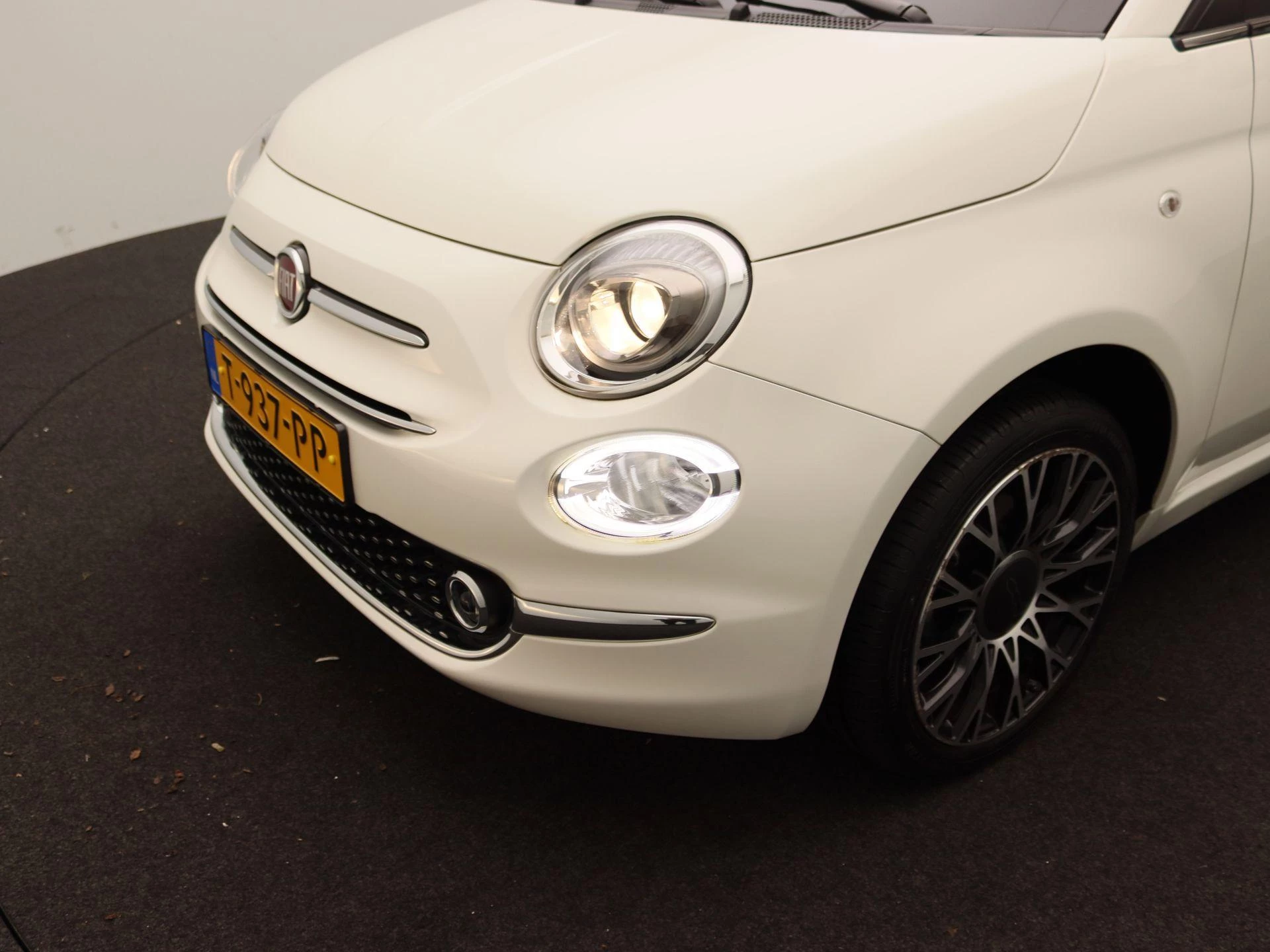 Fiat-500C-image-15