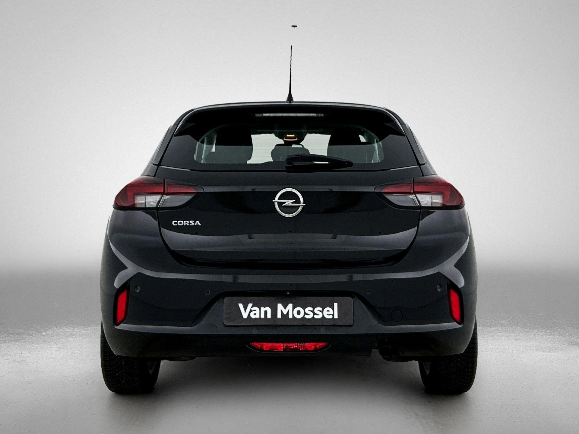 Opel-Corsa-image-2