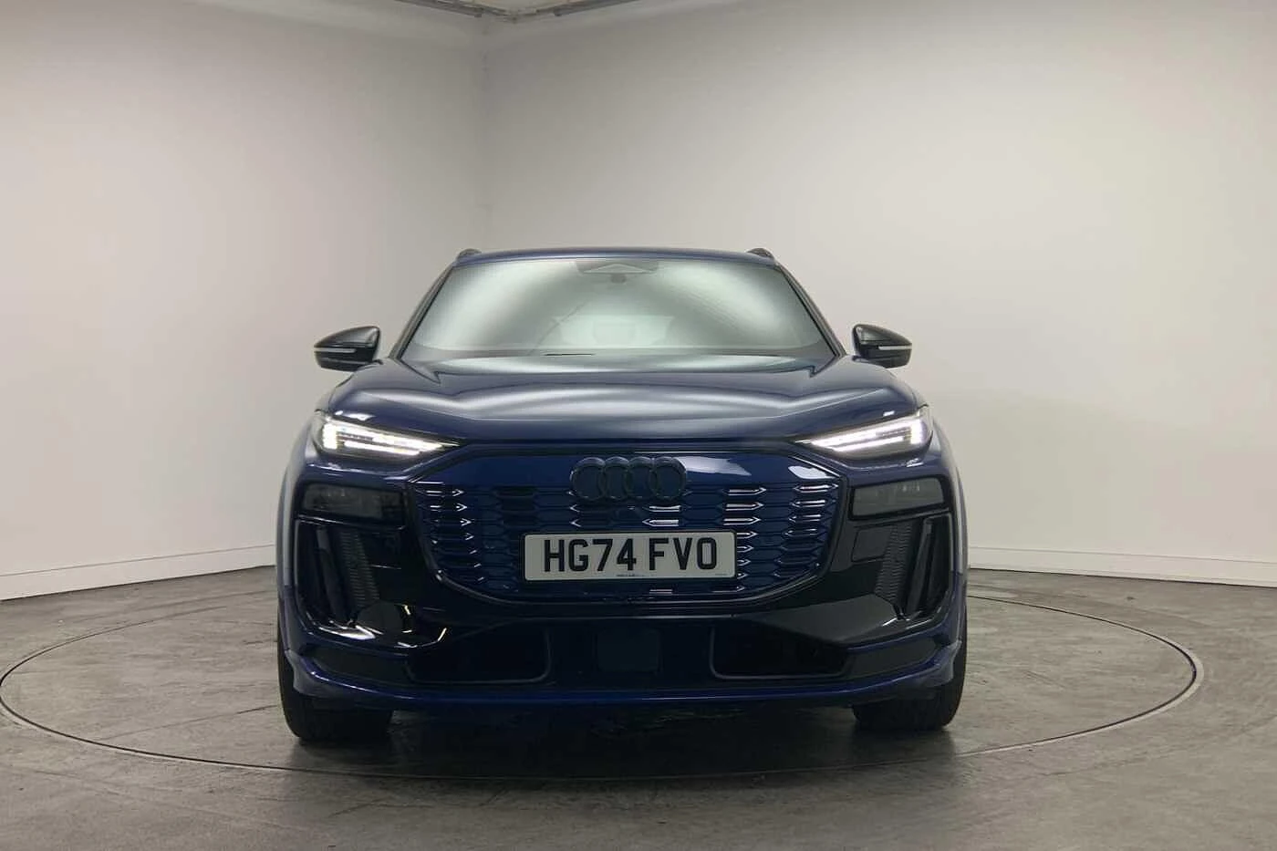 Audi-Q6 e-tron-image-6