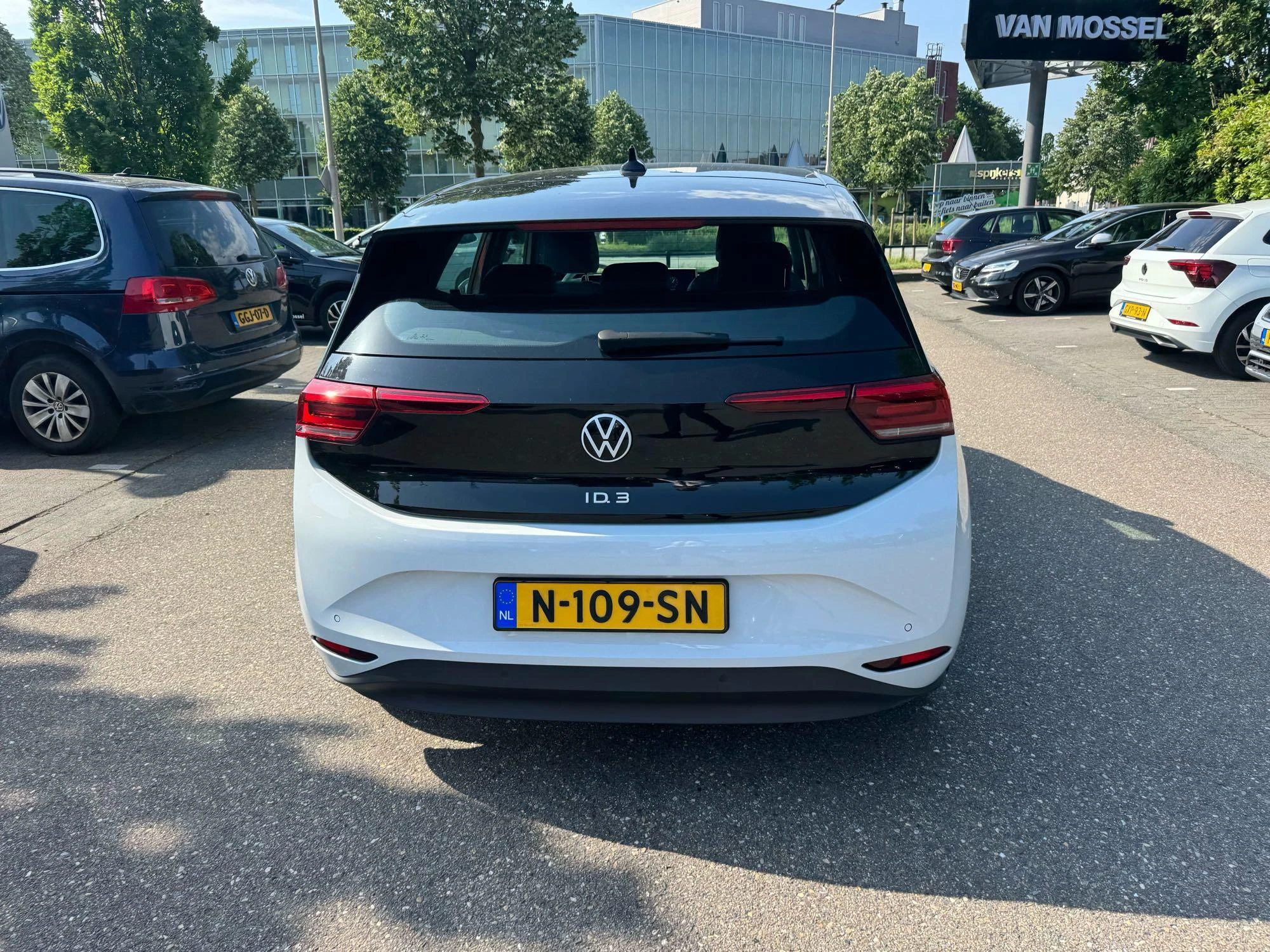 Volkswagen-ID.3-image-7