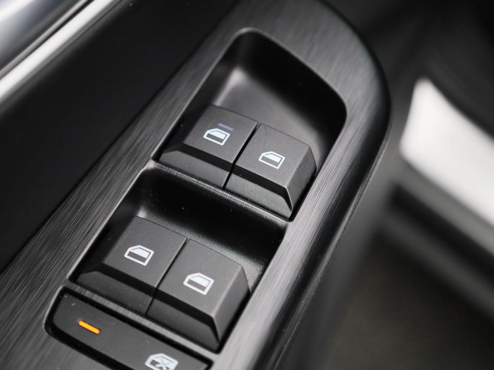 MG-ZS-image-26