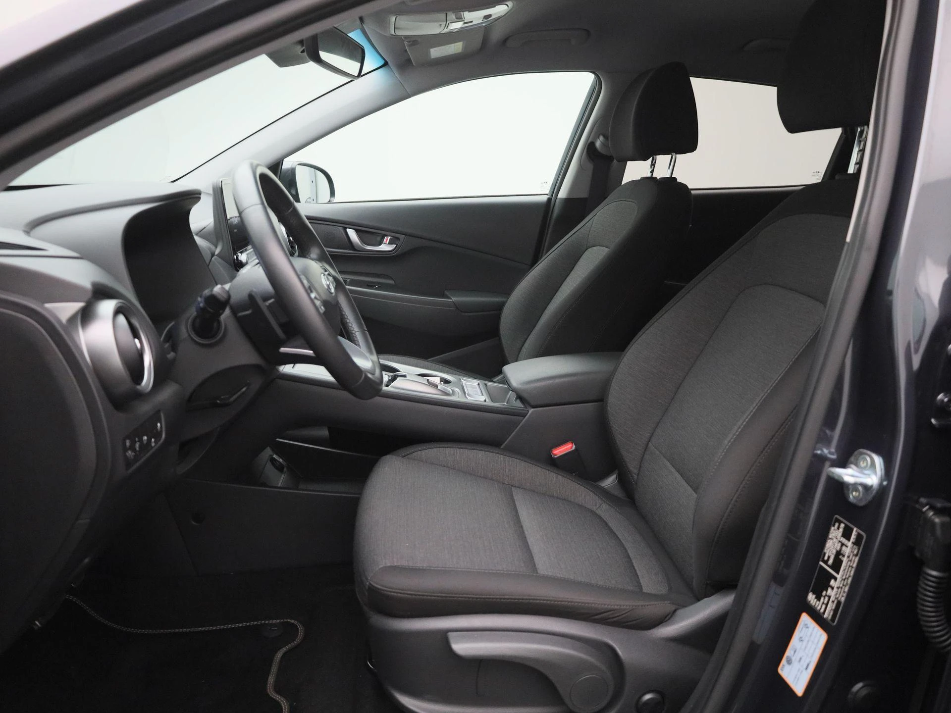 Hyundai-Kona-image-10