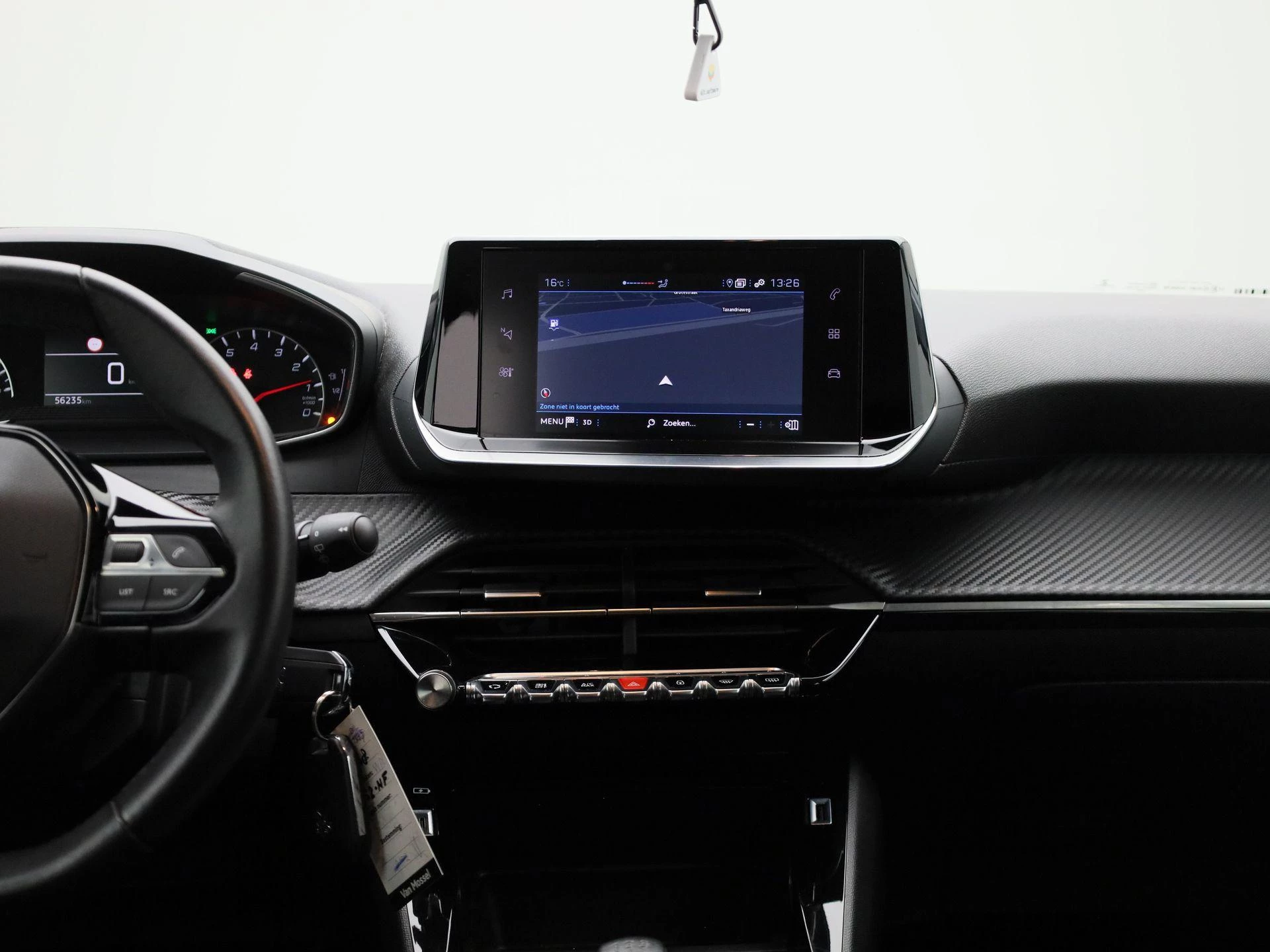 Peugeot-208-image-8