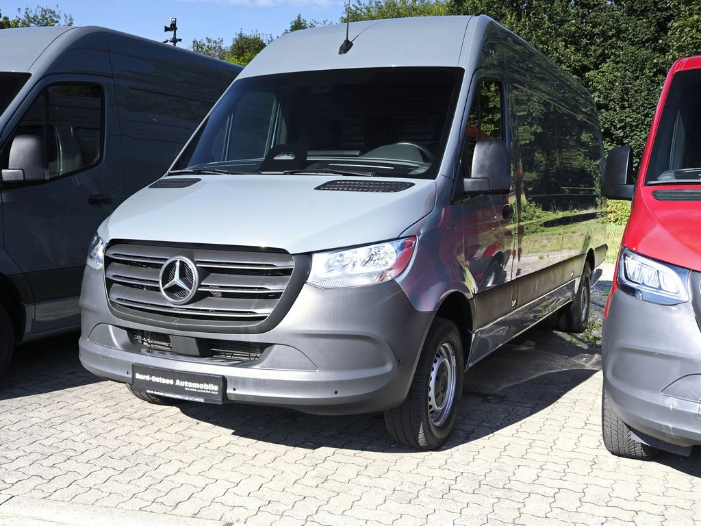 Mercedes-Benz-Sprinter 317-image-6
