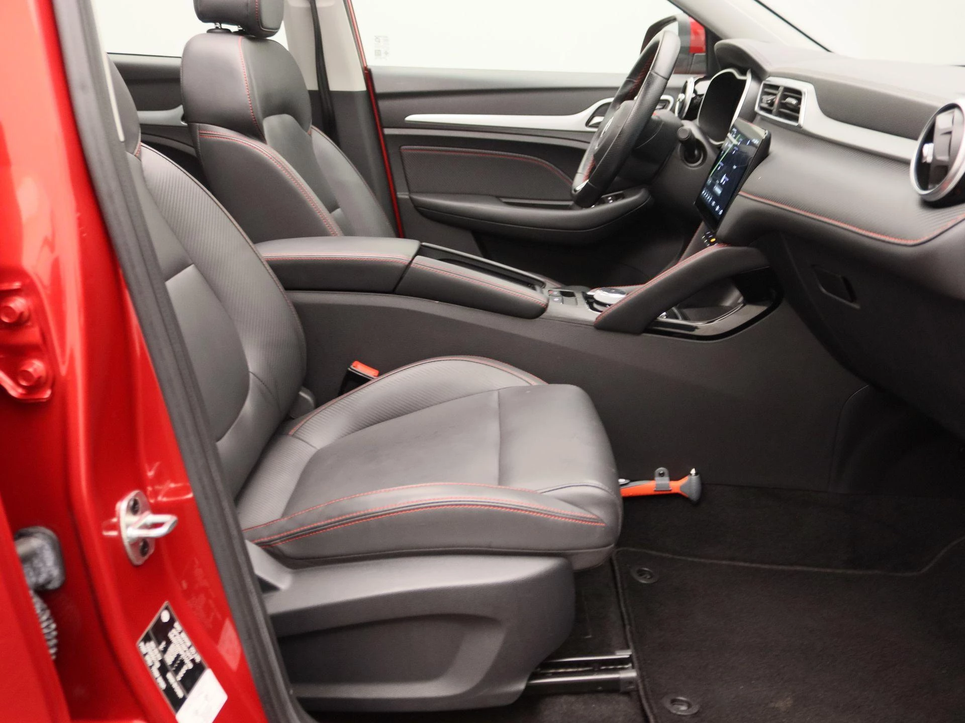 MG-ZS EV-image-24