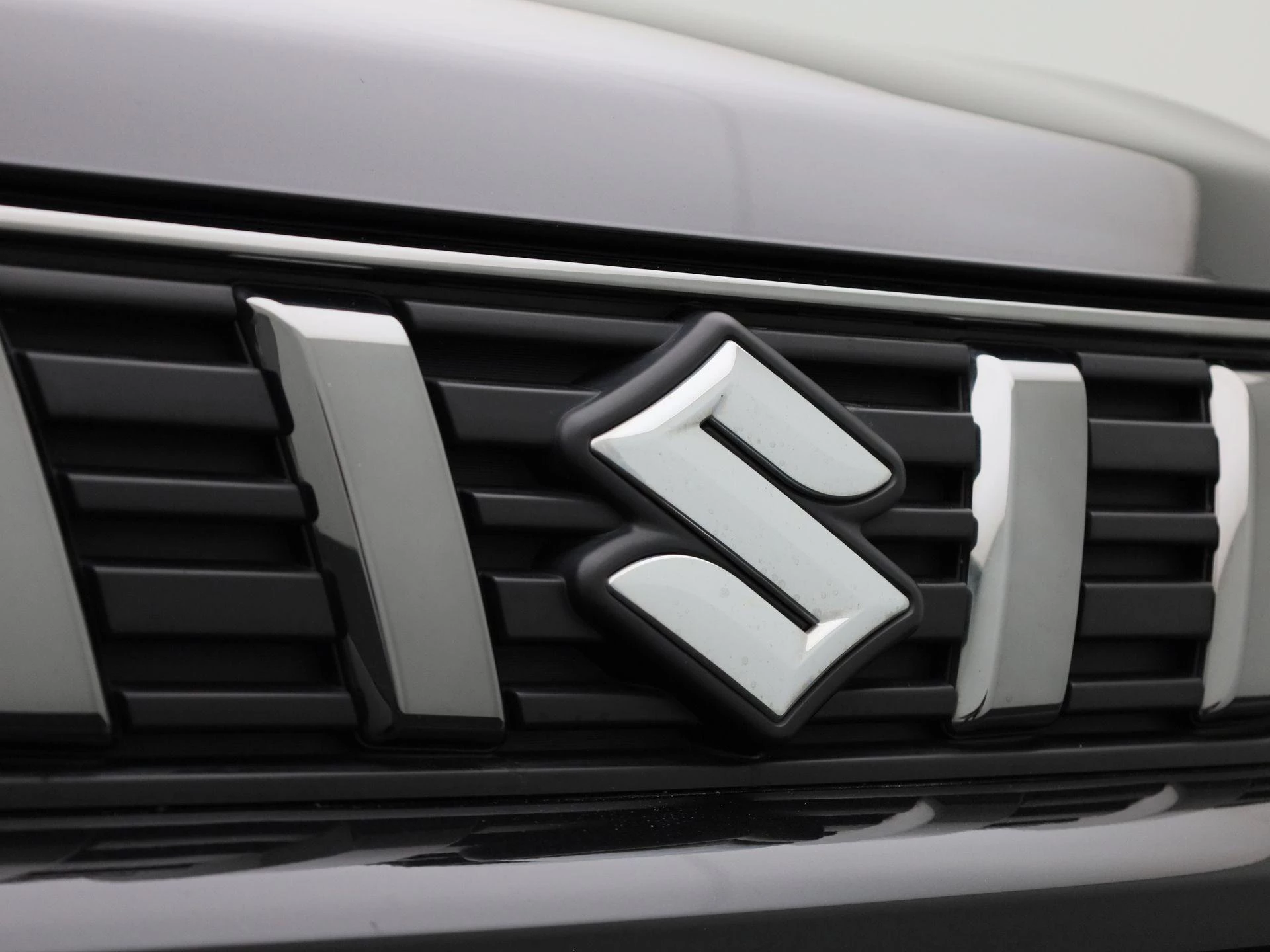 Suzuki-Grand Vitara-image-35