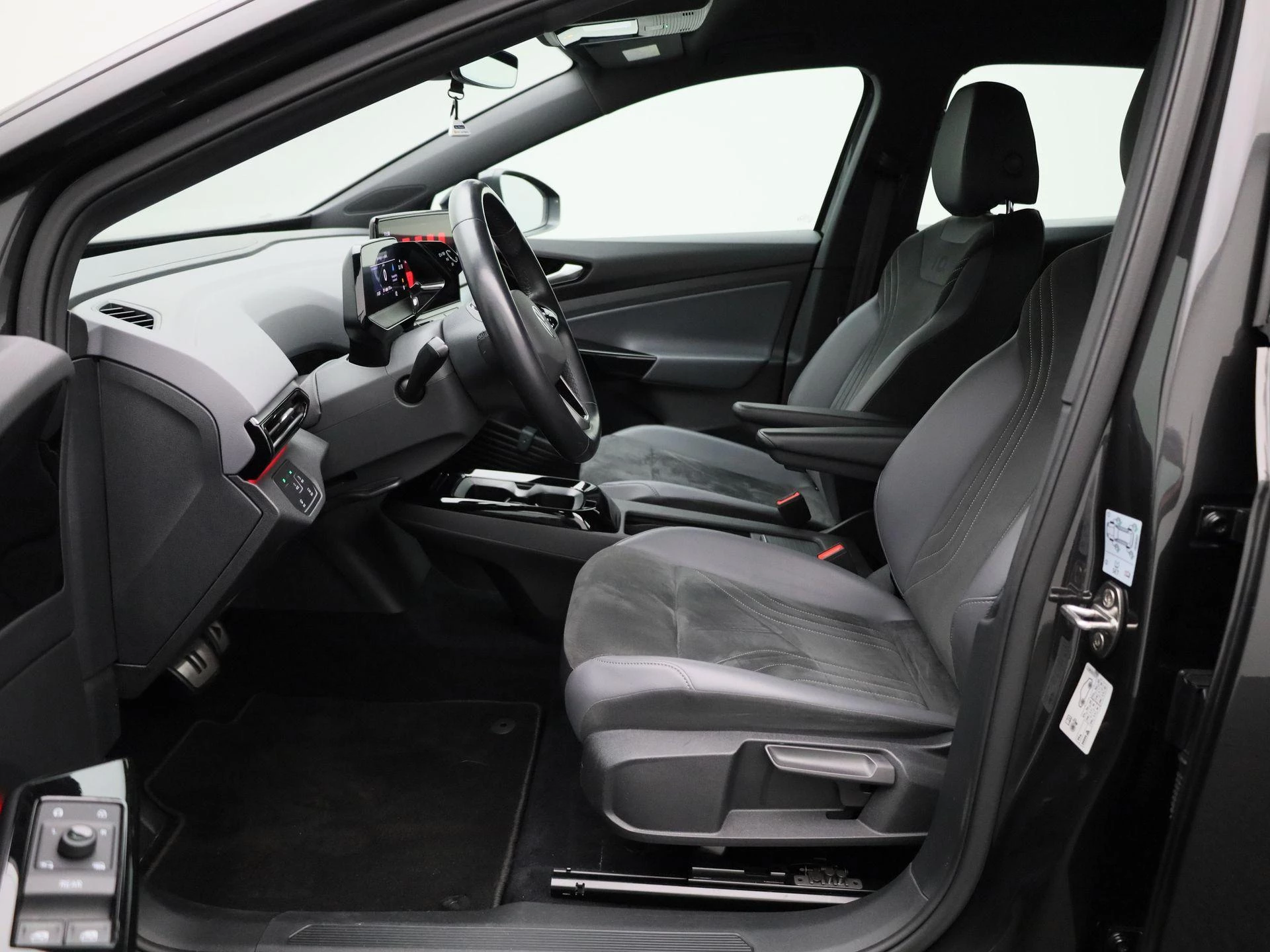 Volkswagen-ID.4-image-8