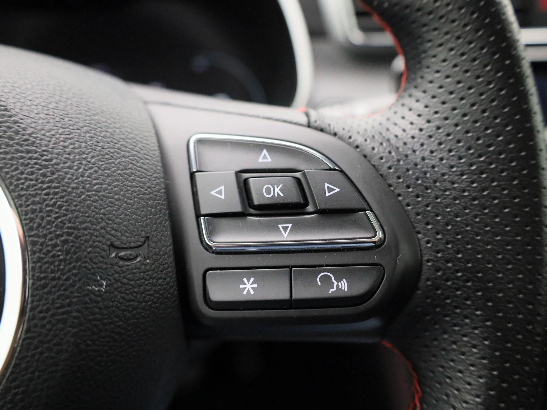 MG-ZS EV-image-16