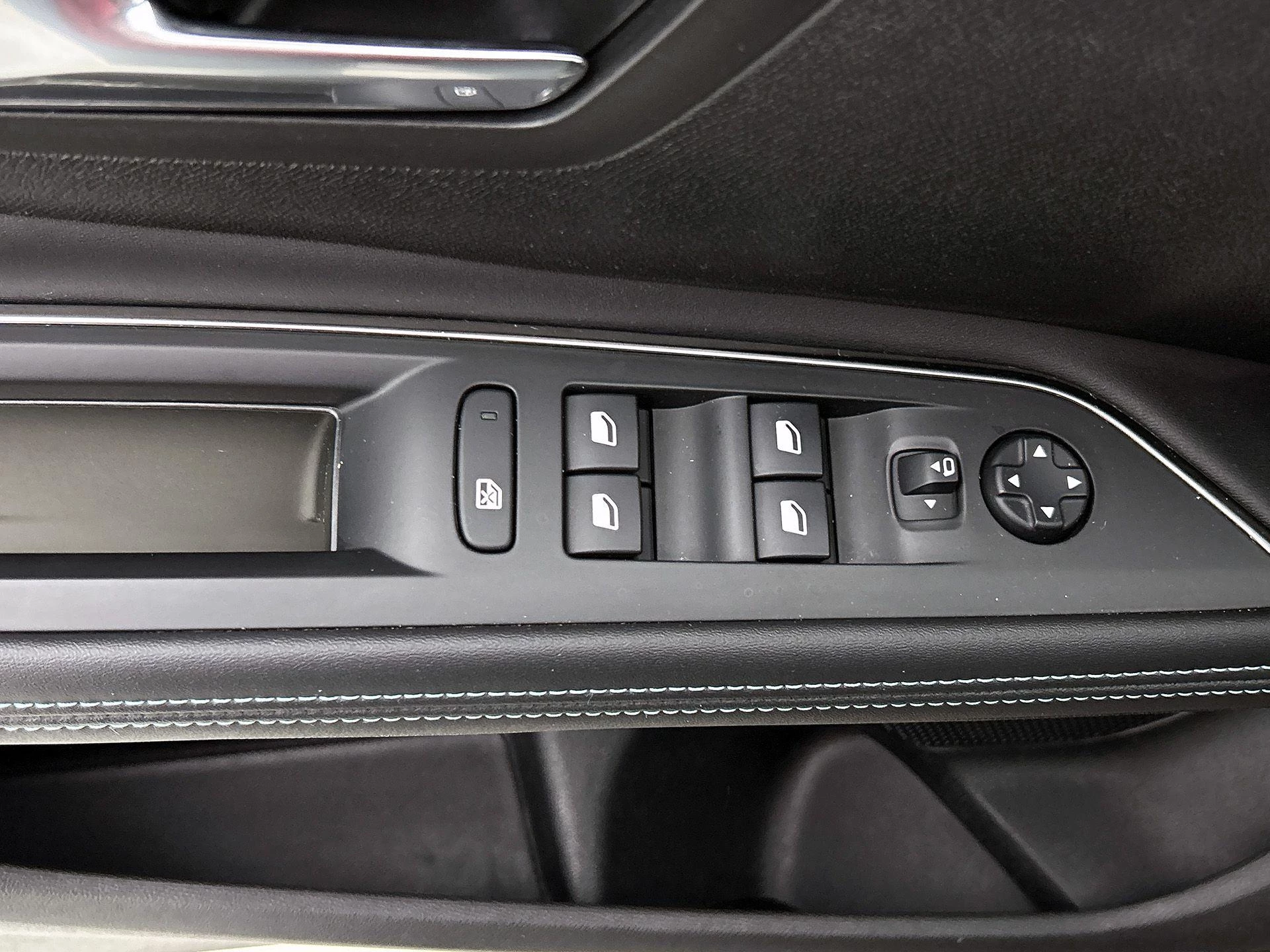 Peugeot 5008 1.2 PureTech Allure Pack Business