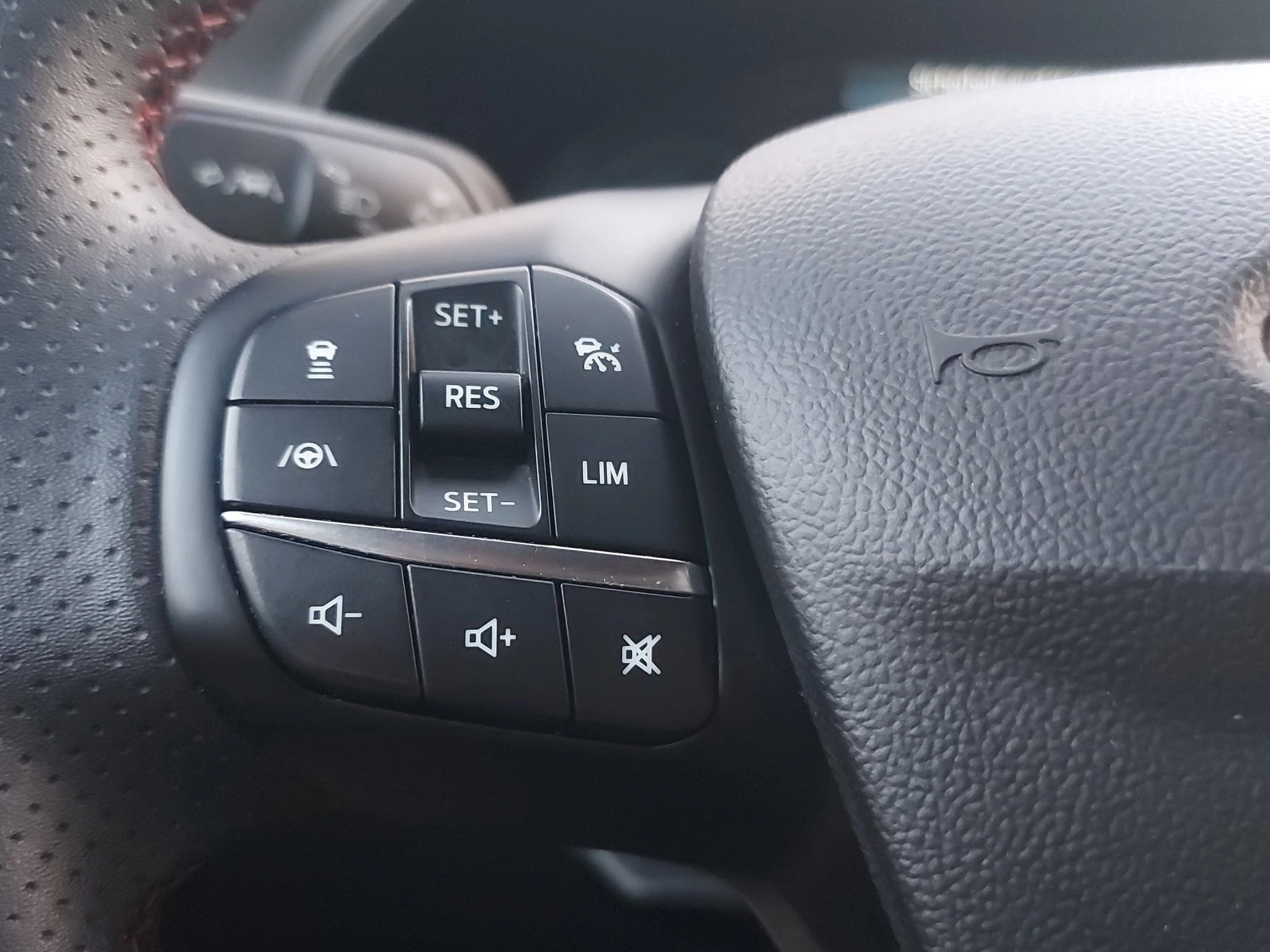 Ford-Focus-image-23